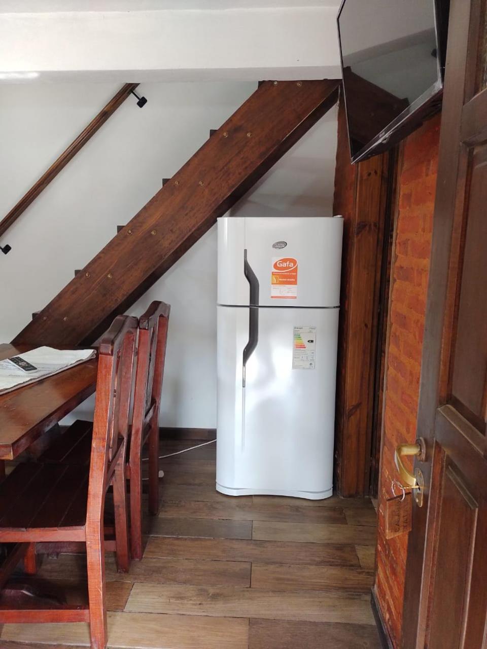 Apartment - Split Level photo 2