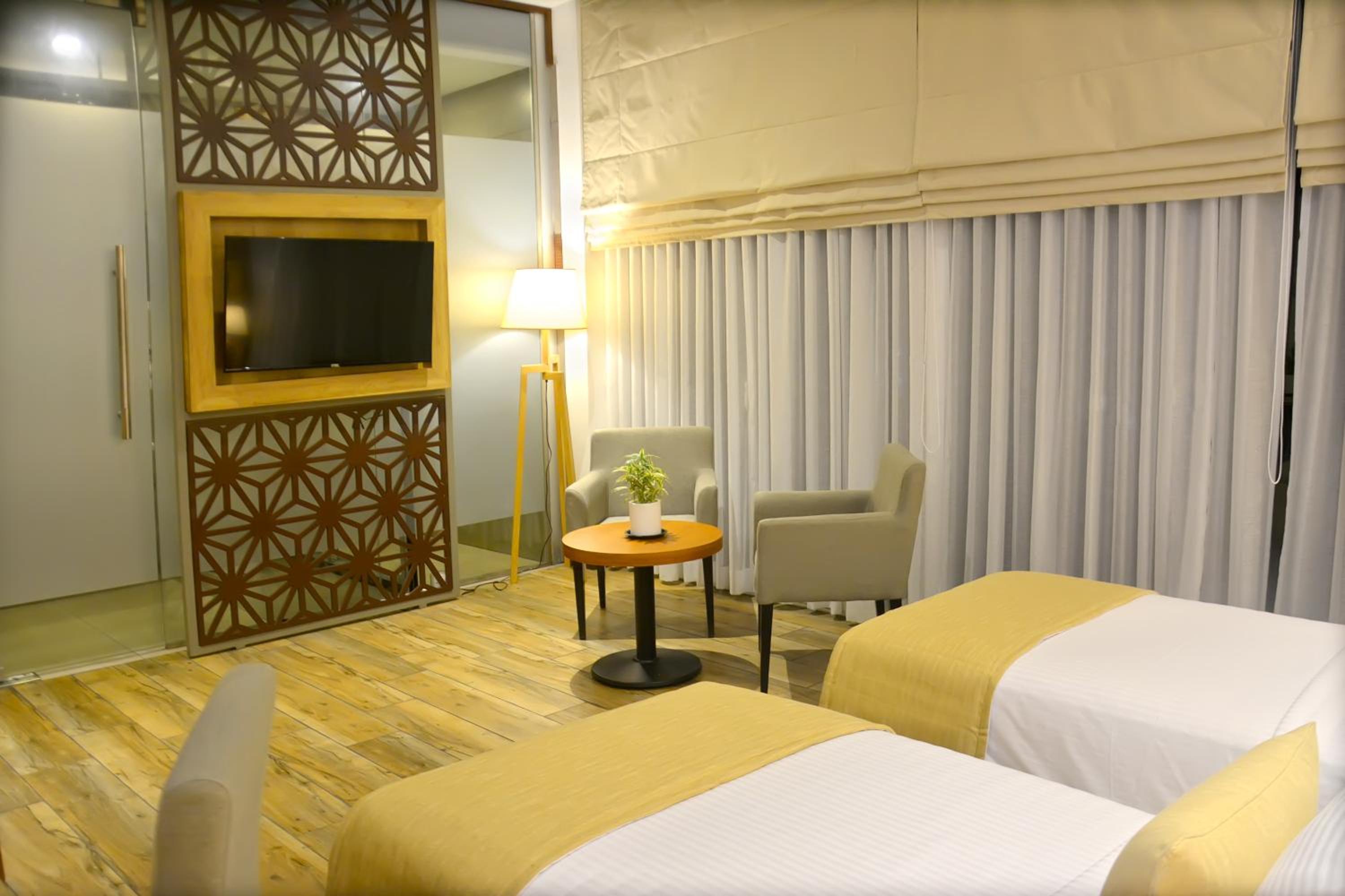 Superior Double Room with Free Airport Pick up