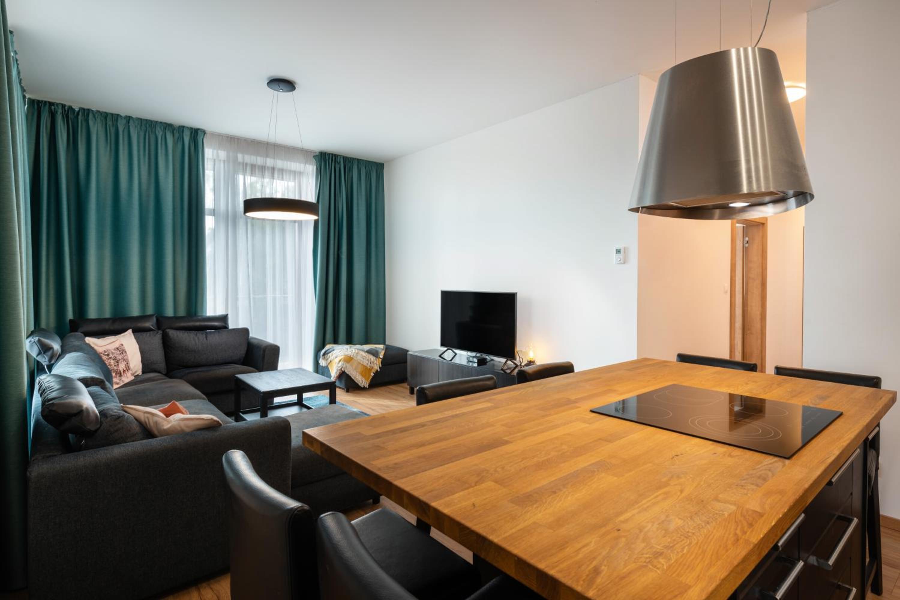 Two-Bedroom Apartment (HR2 - C104) - Photo 6