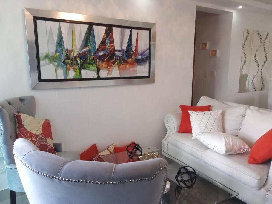 Two-Bedroom Apartment photo 2