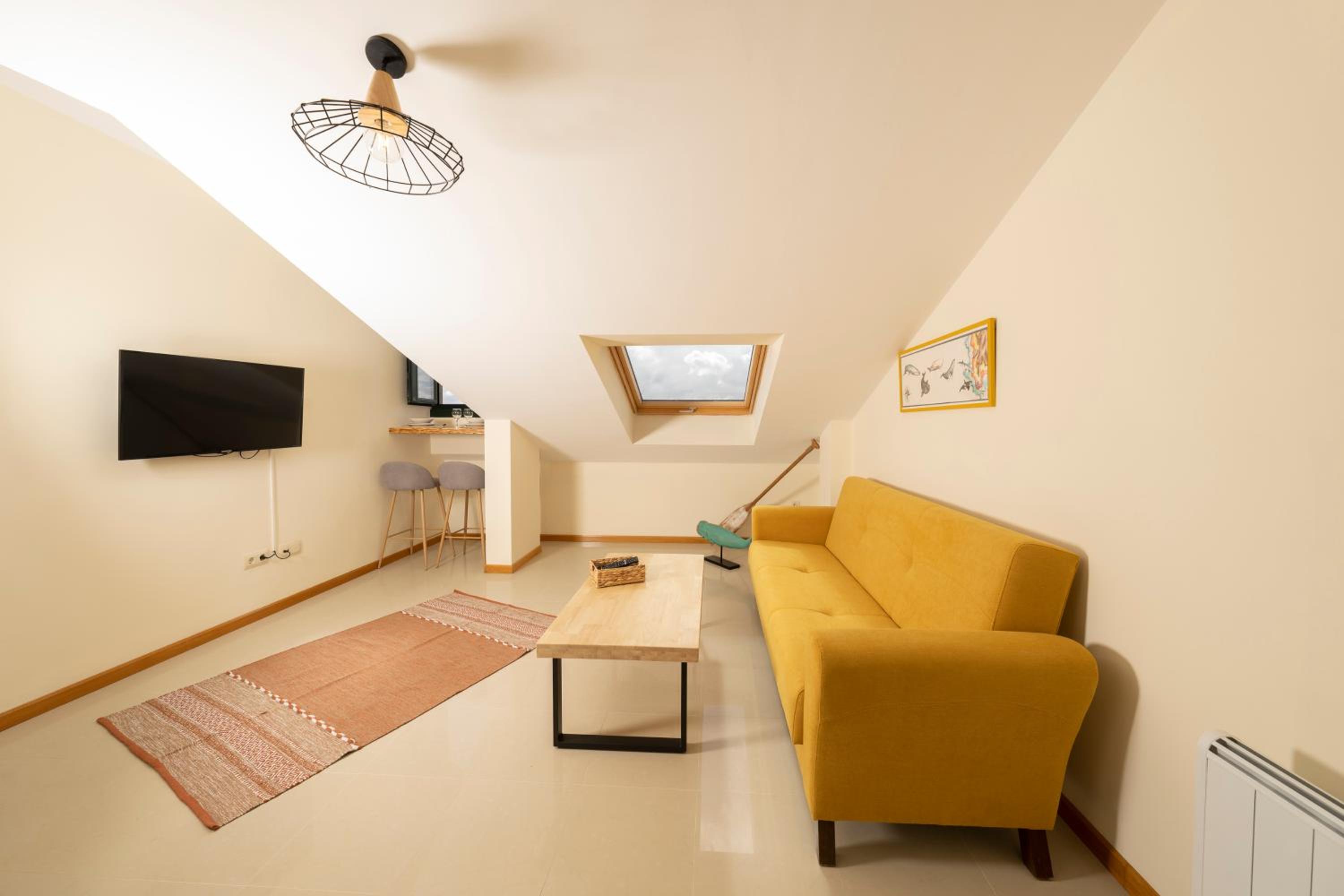 One-Bedroom Apartment photo 3
