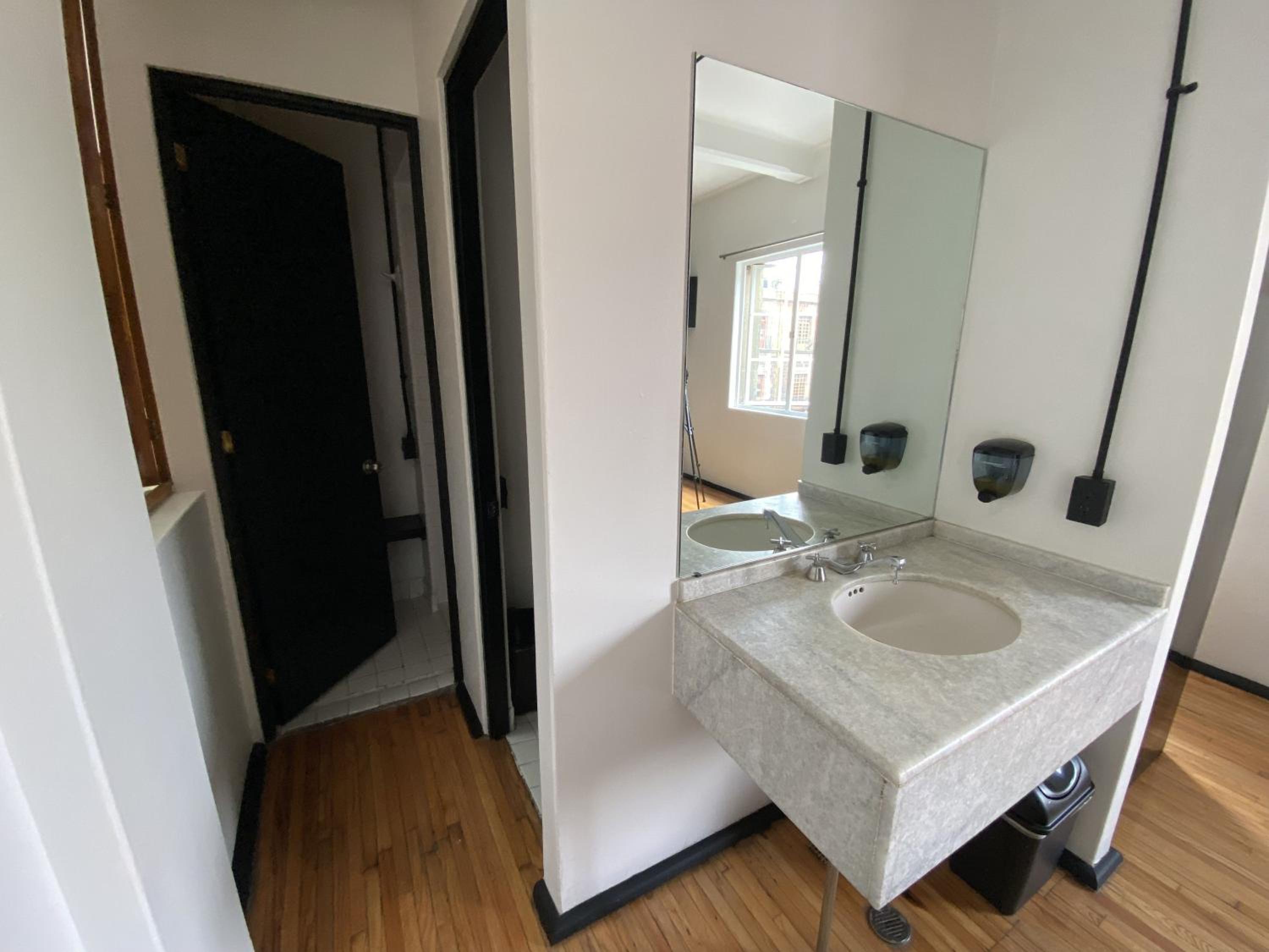 Superior Quadruple Room photo 2