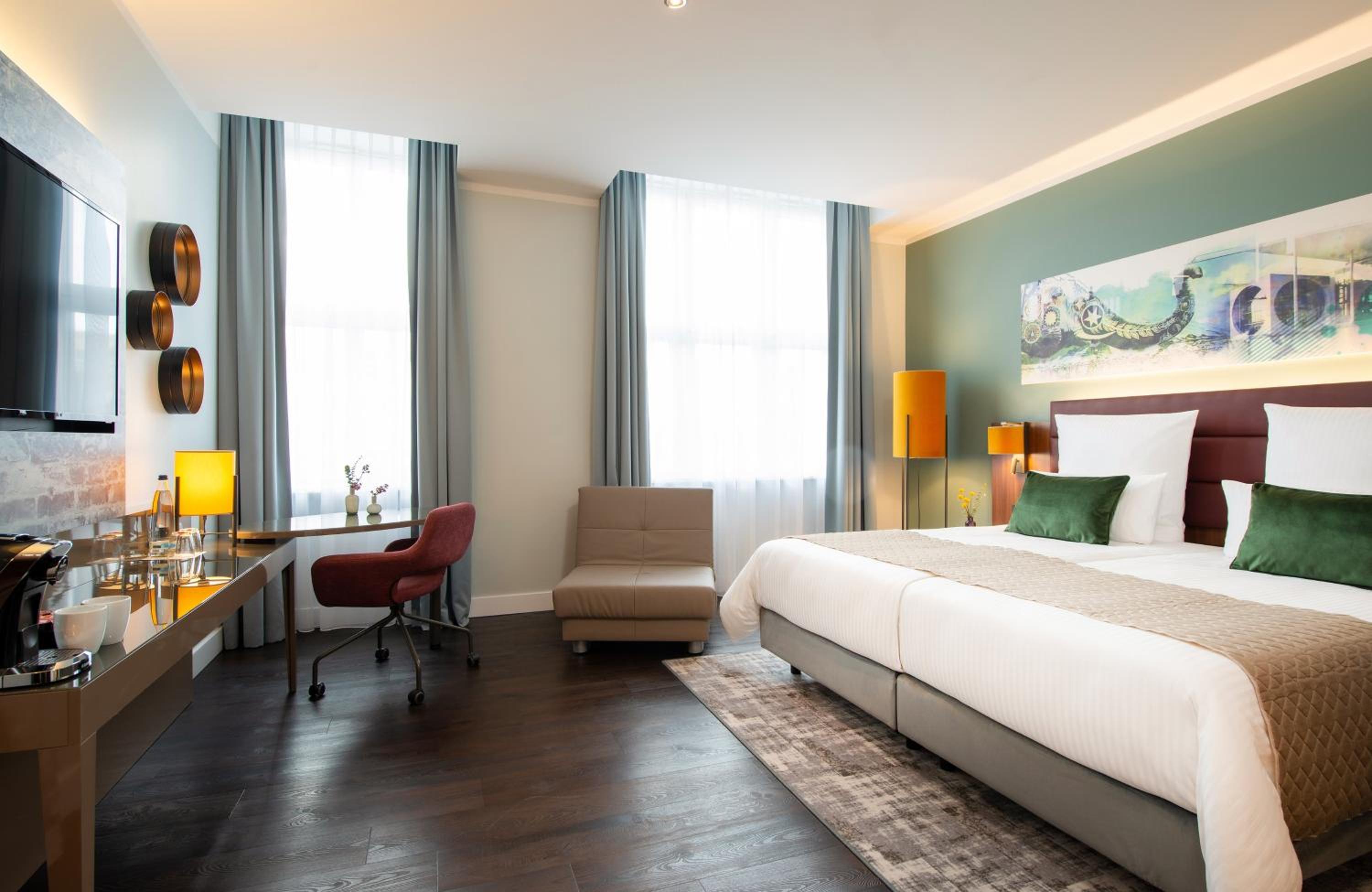 Deluxe Twin Room - Photo 1