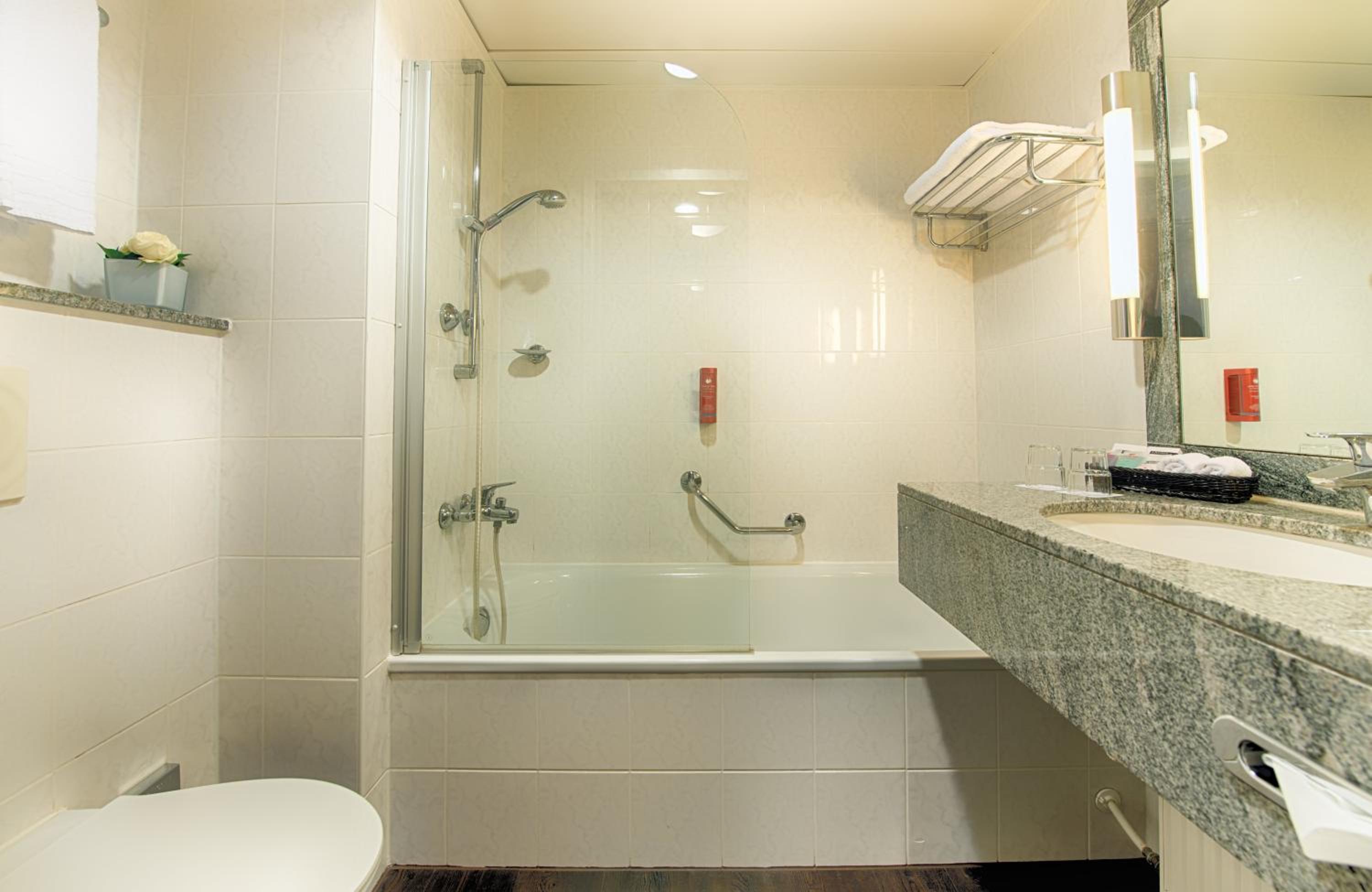 Comfort Double or Twin Room - Photo 12