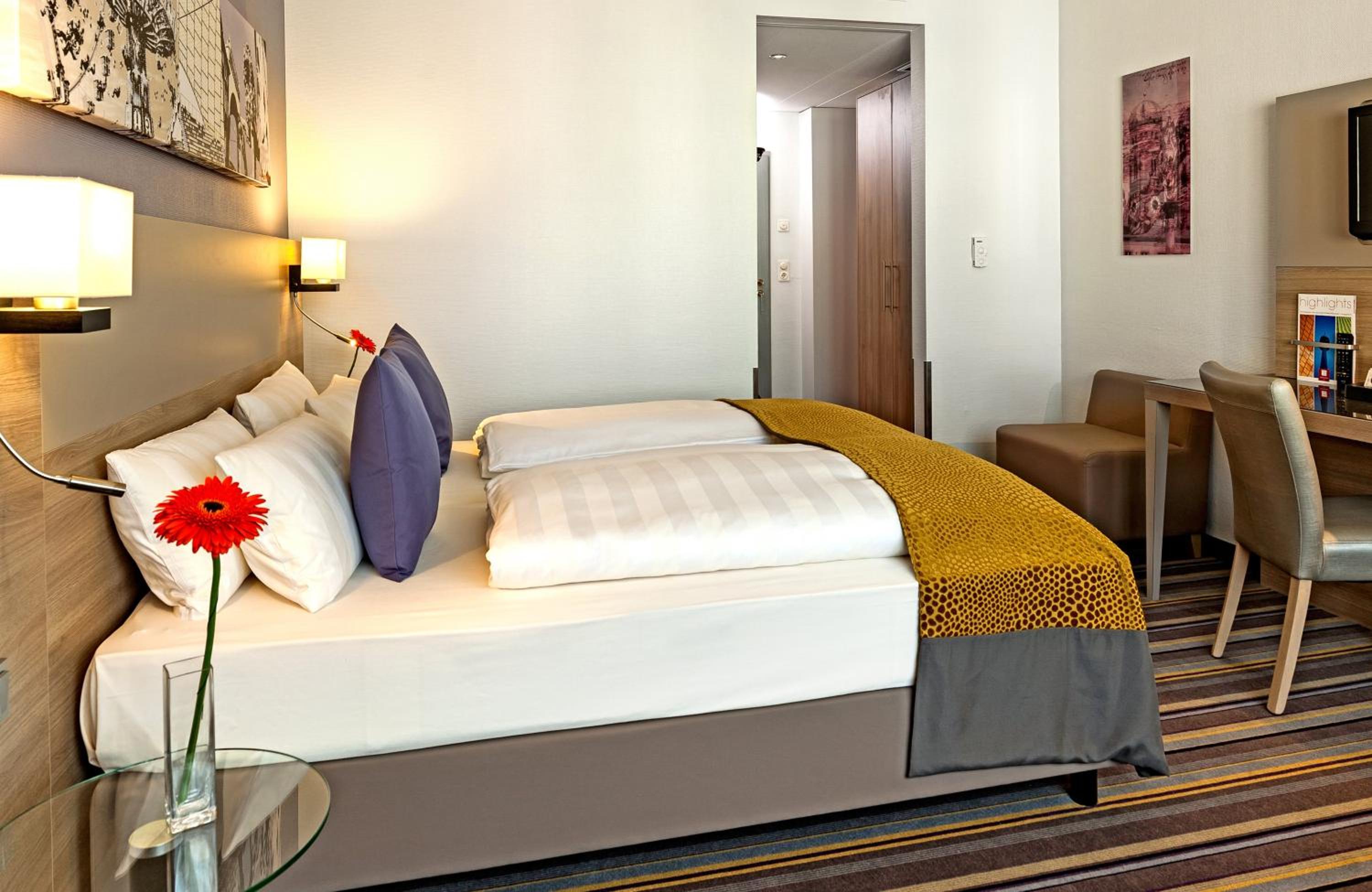 Superior Twin Room photo 3