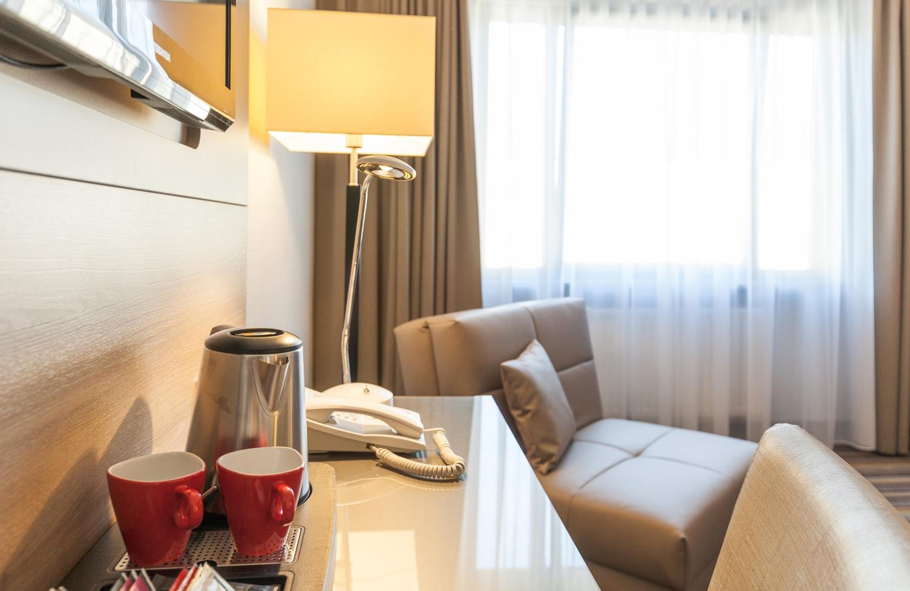 Comfort Twin Room photo 3