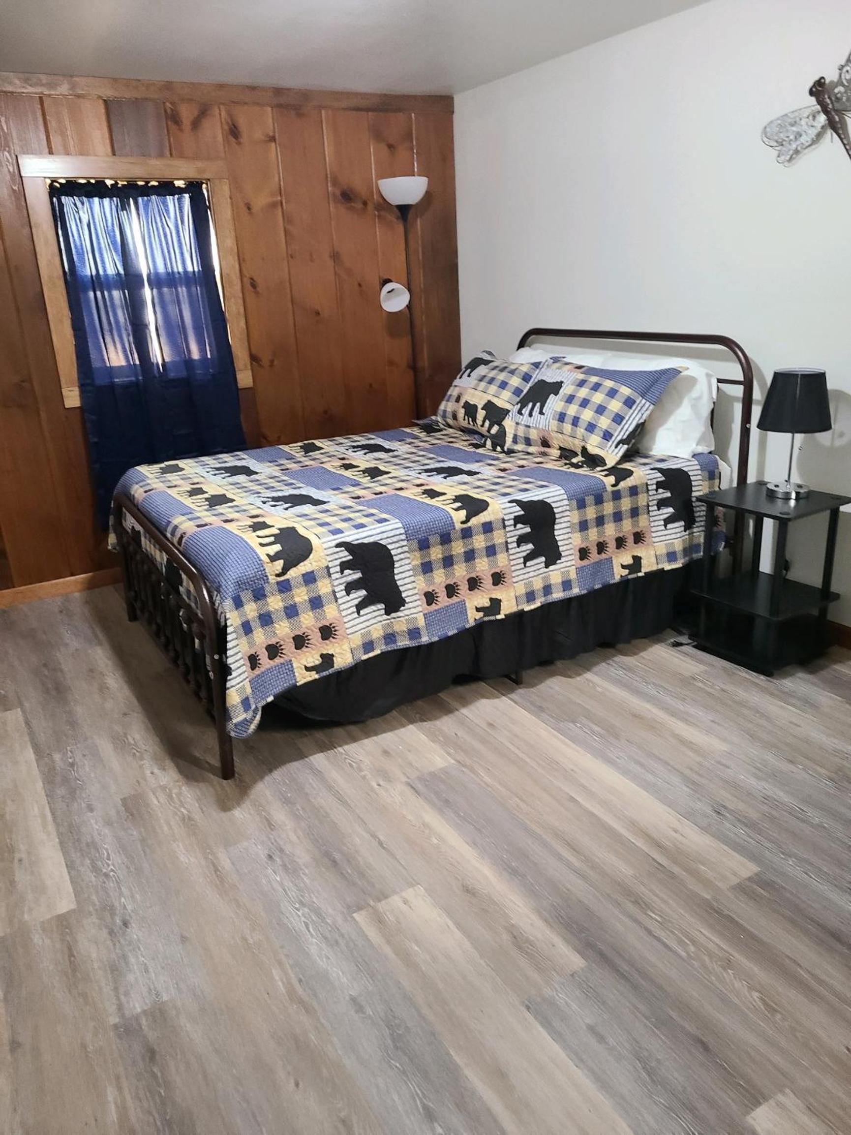Queen Room - Photo 1