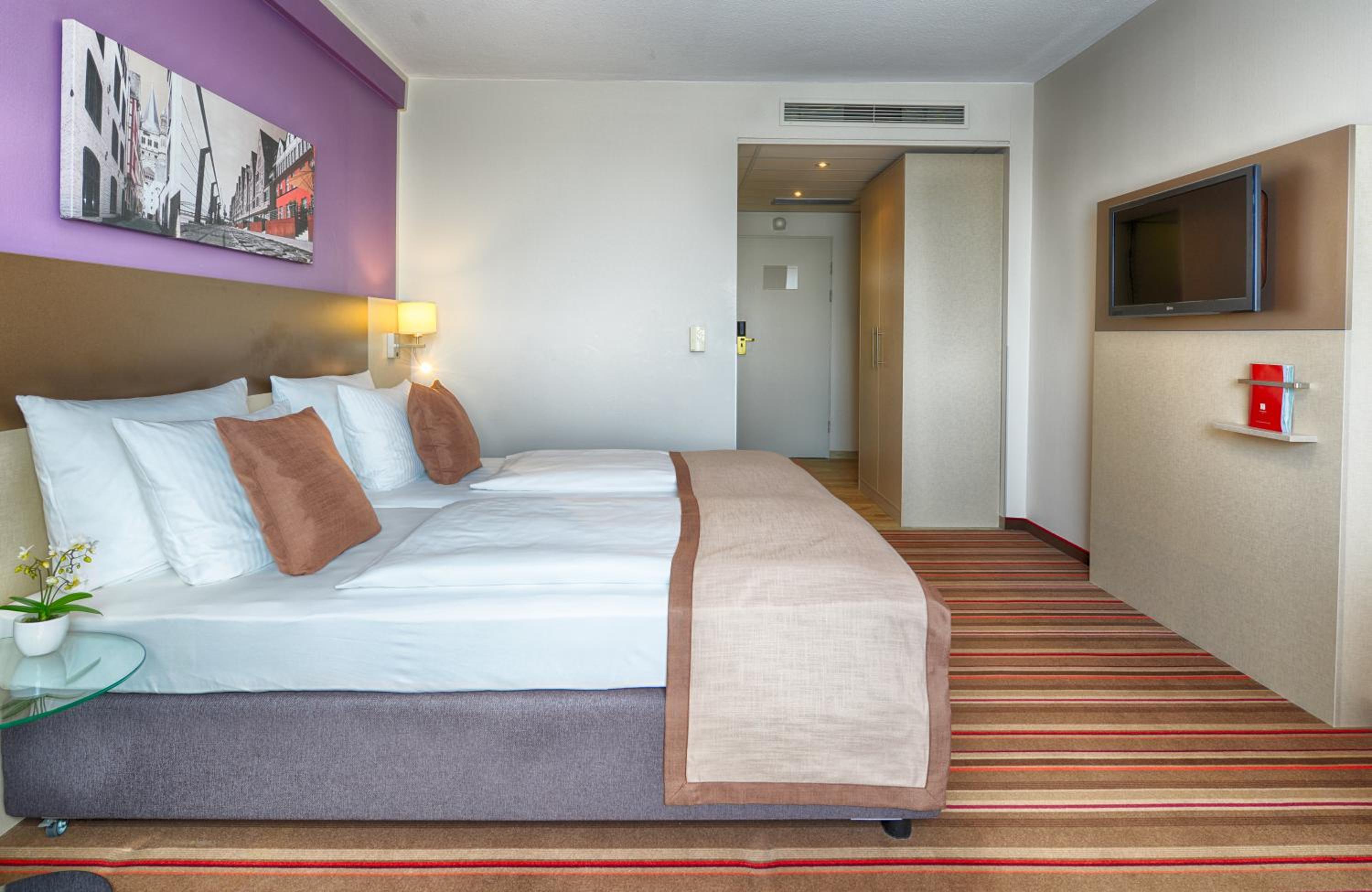 Superior Double or Twin Room - Photo 7