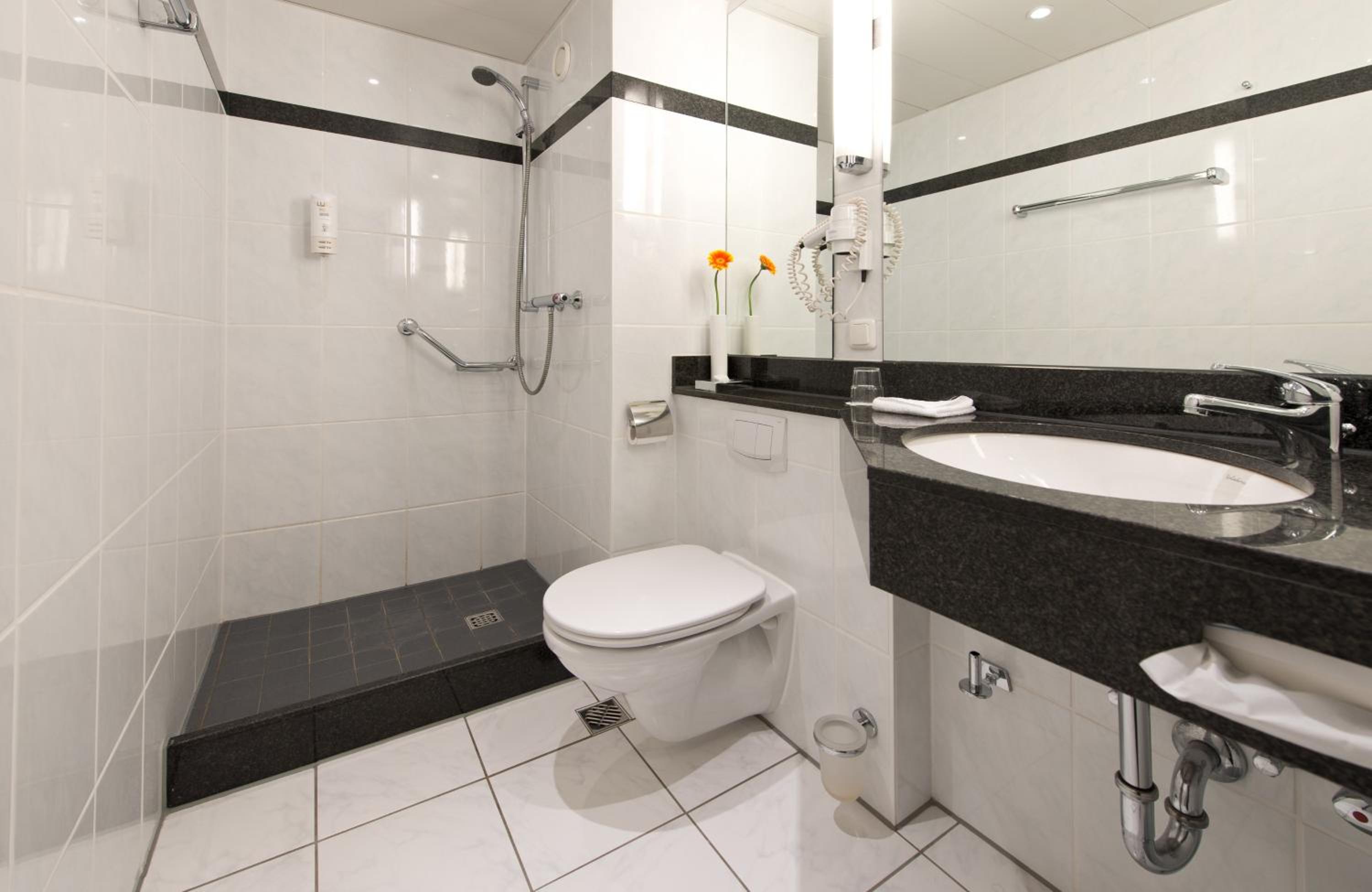 Comfort Double or Twin Room - Photo 14