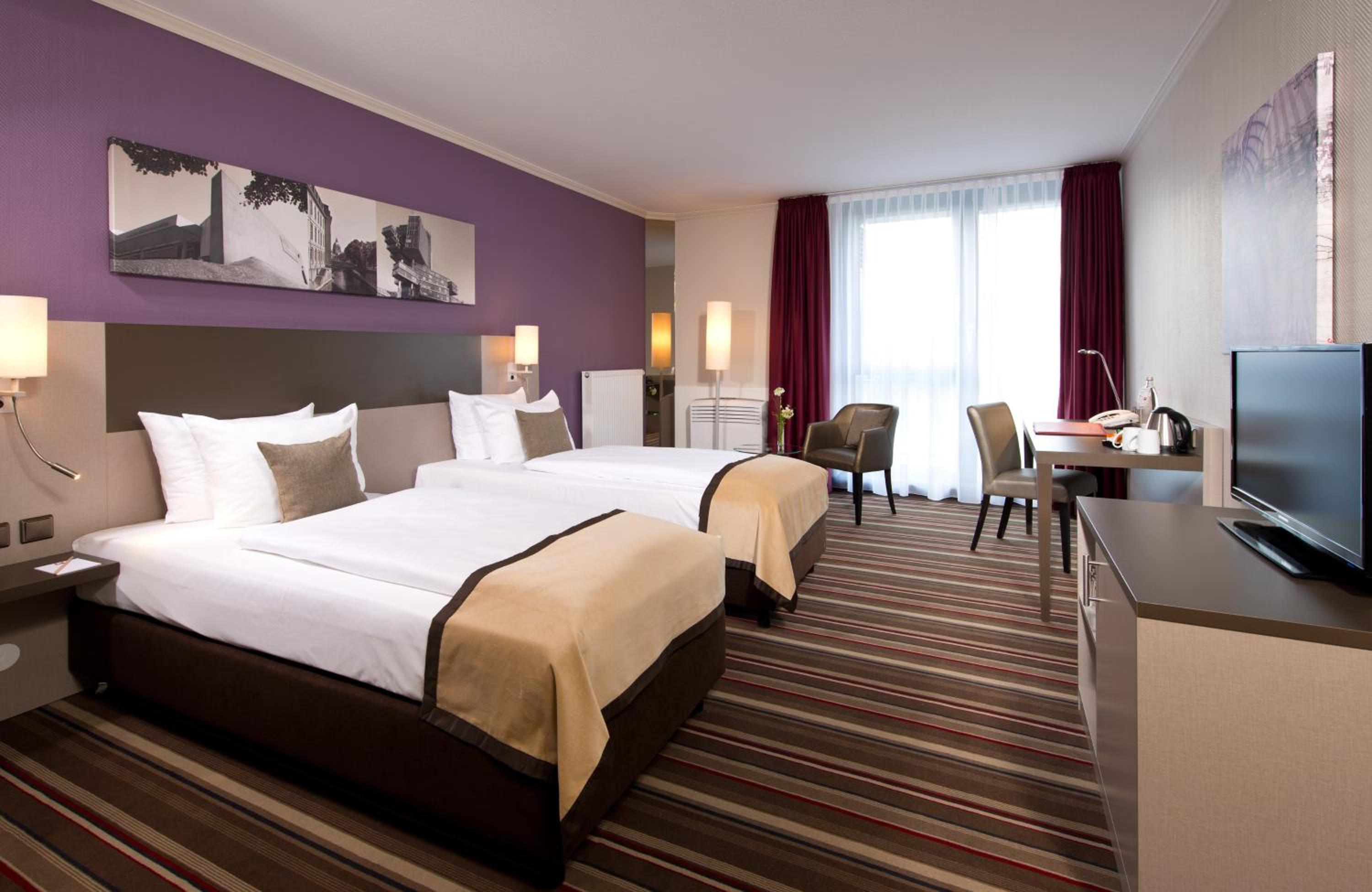 Comfort Twin Room