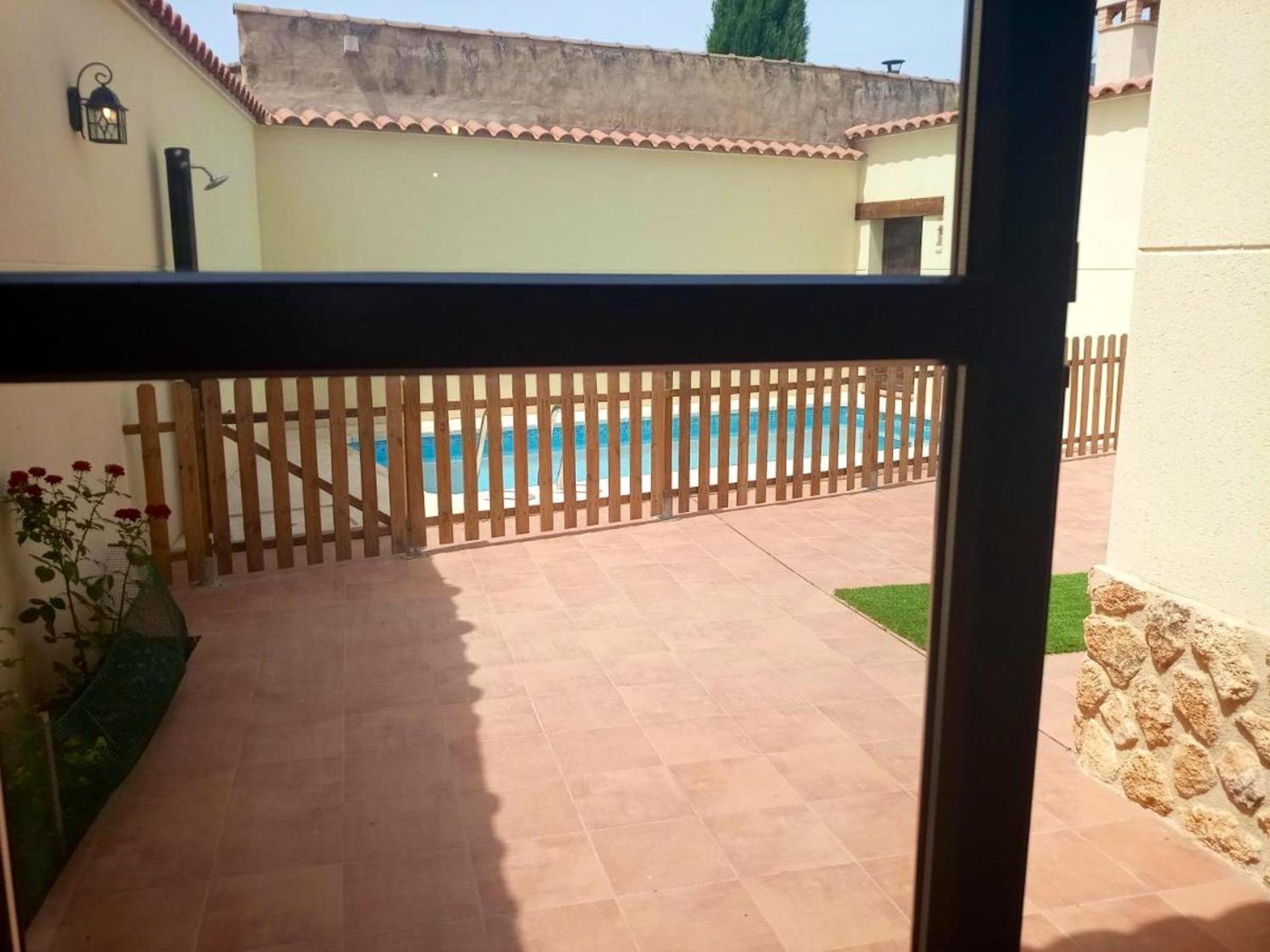 Three-Bedroom Villa photo 3