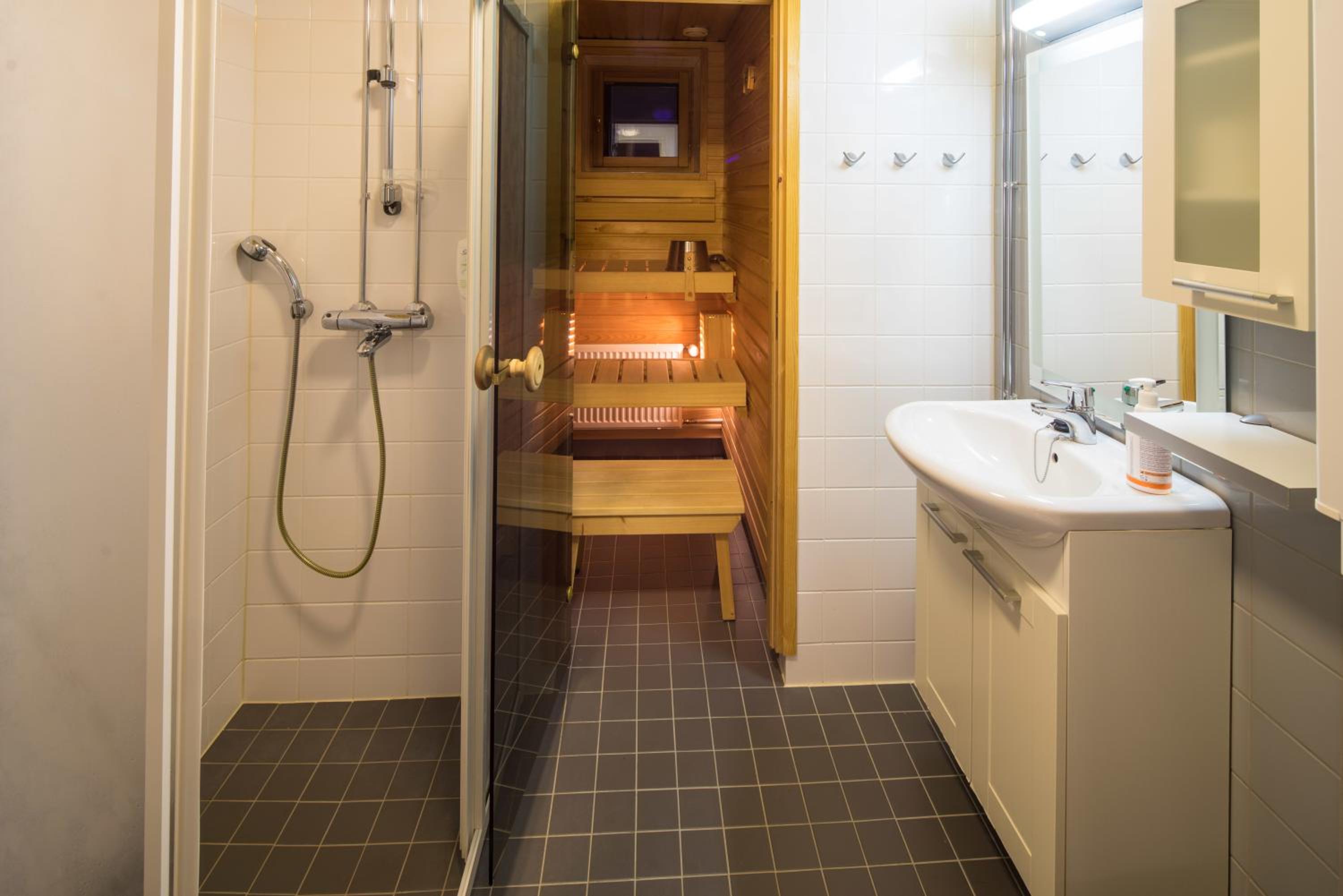 Two-Bedroom Apartment - Spa with extra cost - Photo 11