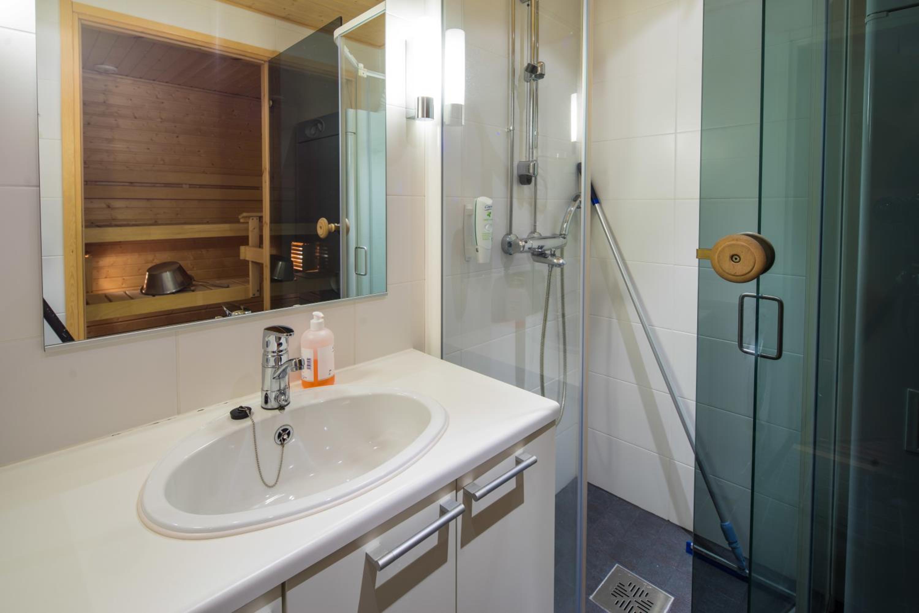 One-Bedroom Apartment with Alcove - Annex B - Spa with extra cost - Photo 9