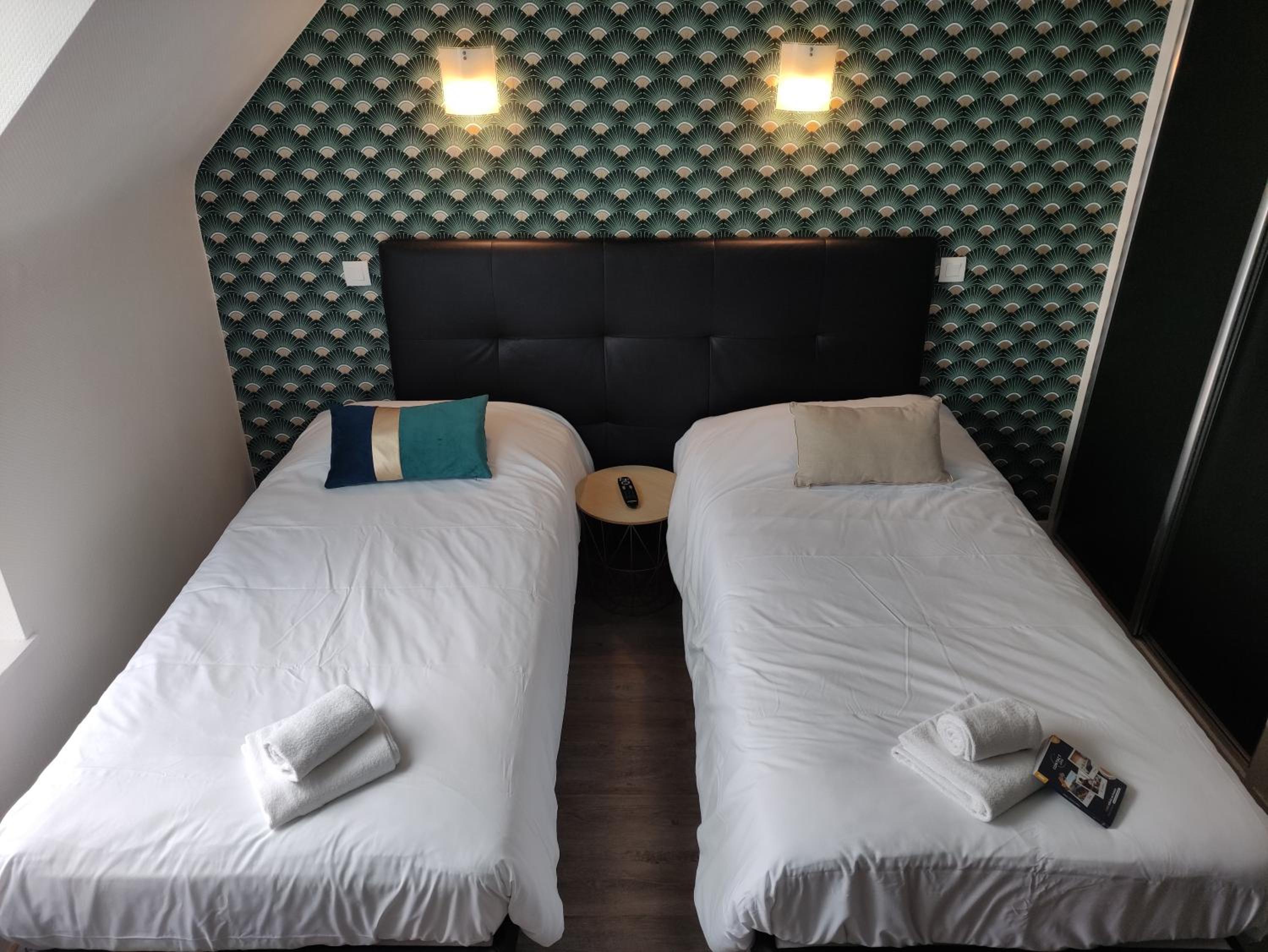Double Room with Private Bathroom photo 2