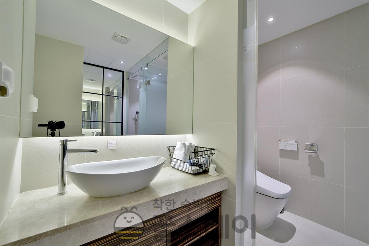 Deluxe Double or Twin Room photo 3