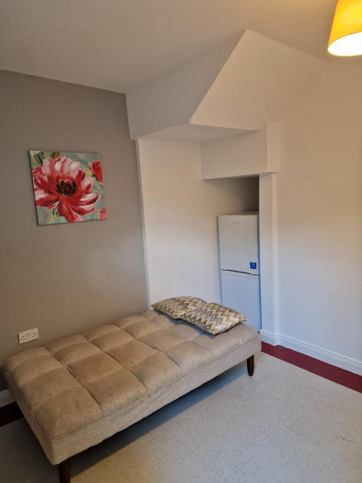 Apartment photo 3