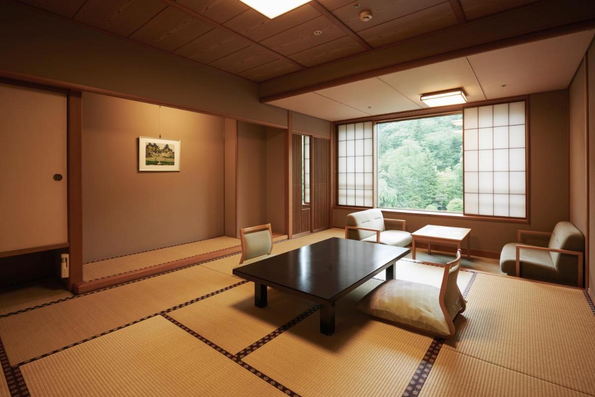 Japanese-Style Room