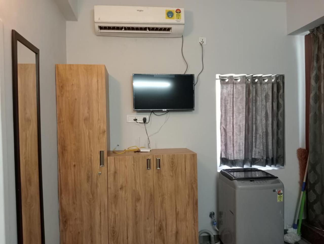 One-Bedroom Apartment - Photo 30