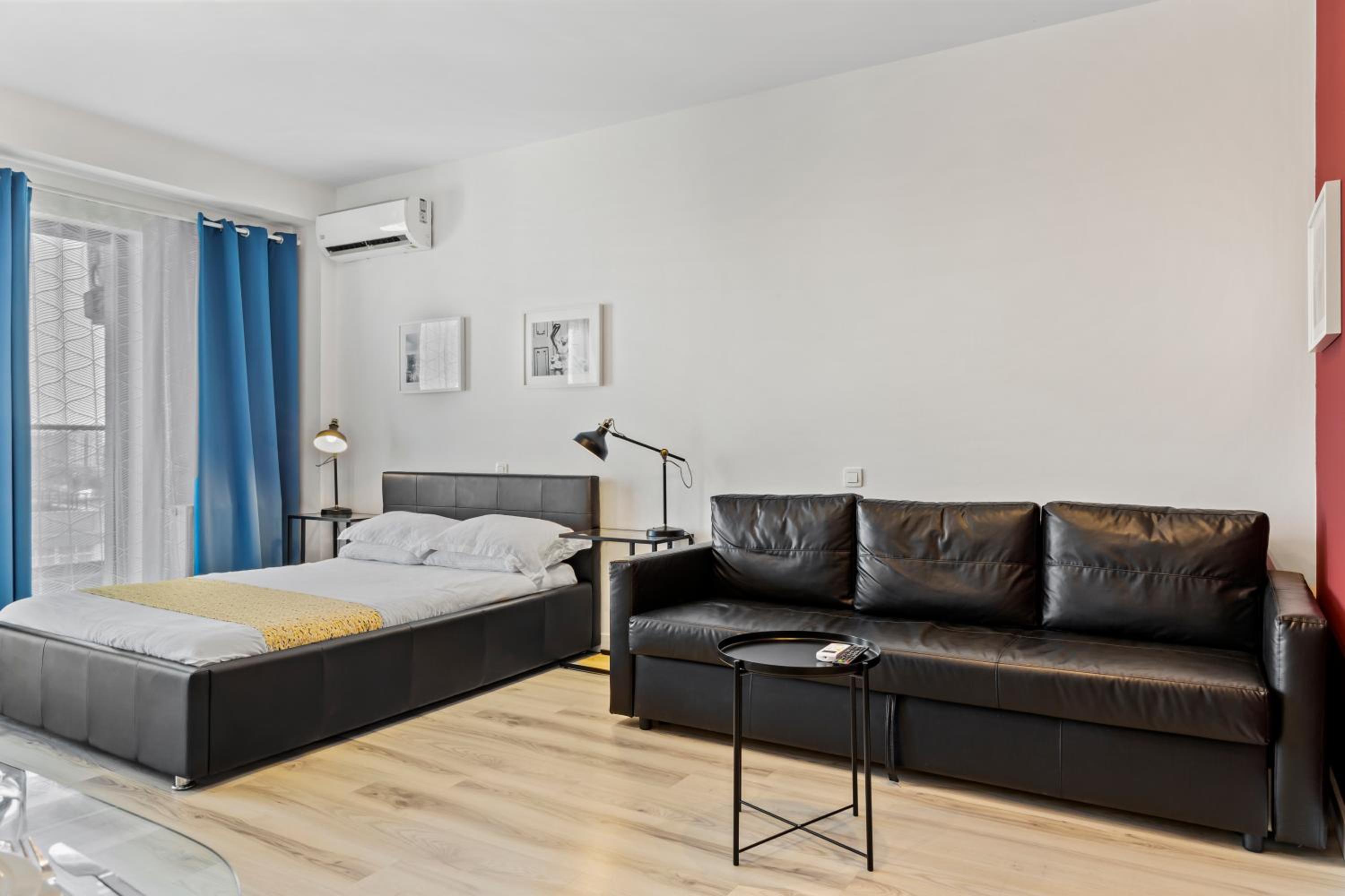 Studio Apartment - Photo 14