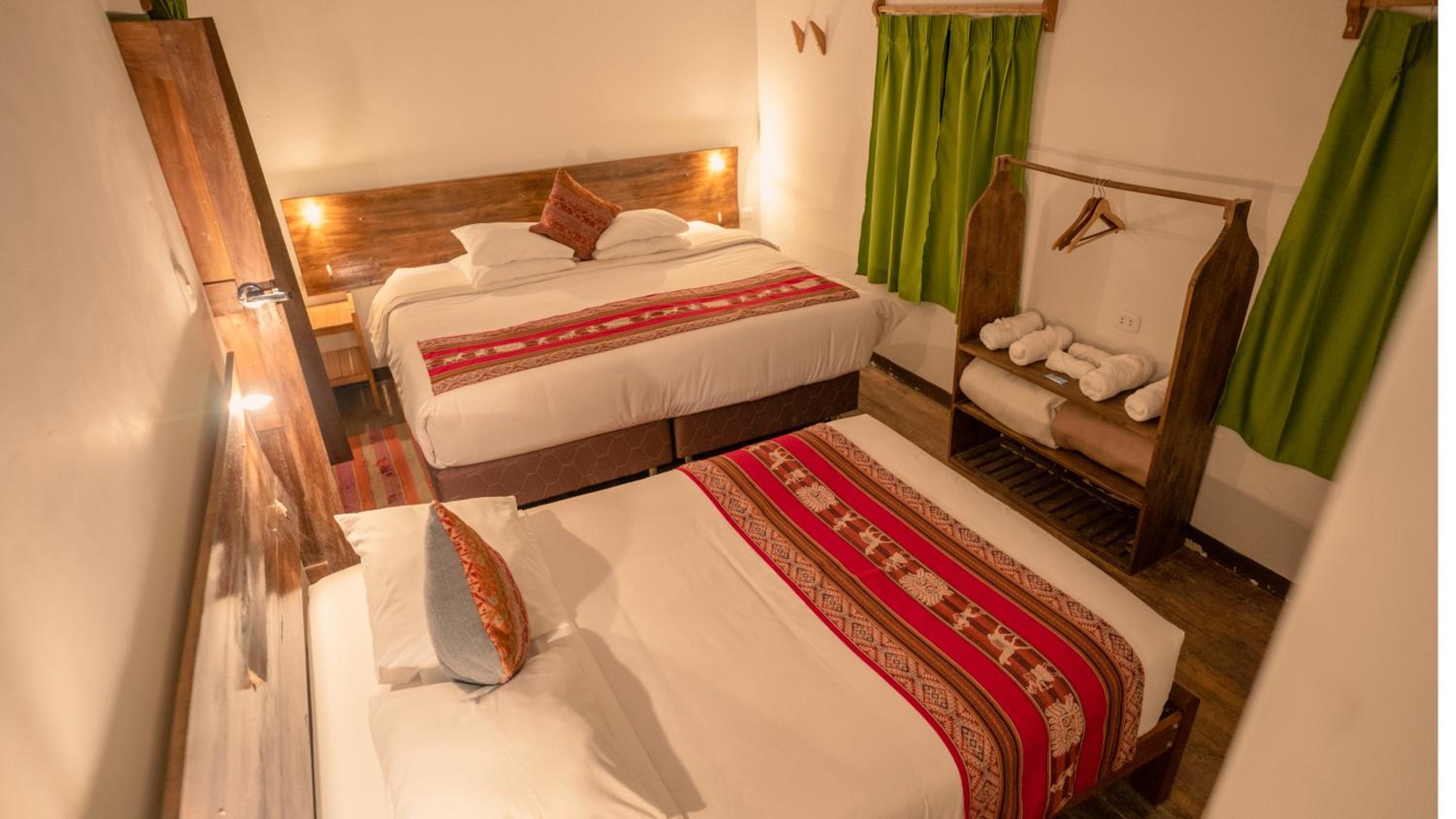 Twin Room with Private Bathroom photo 1