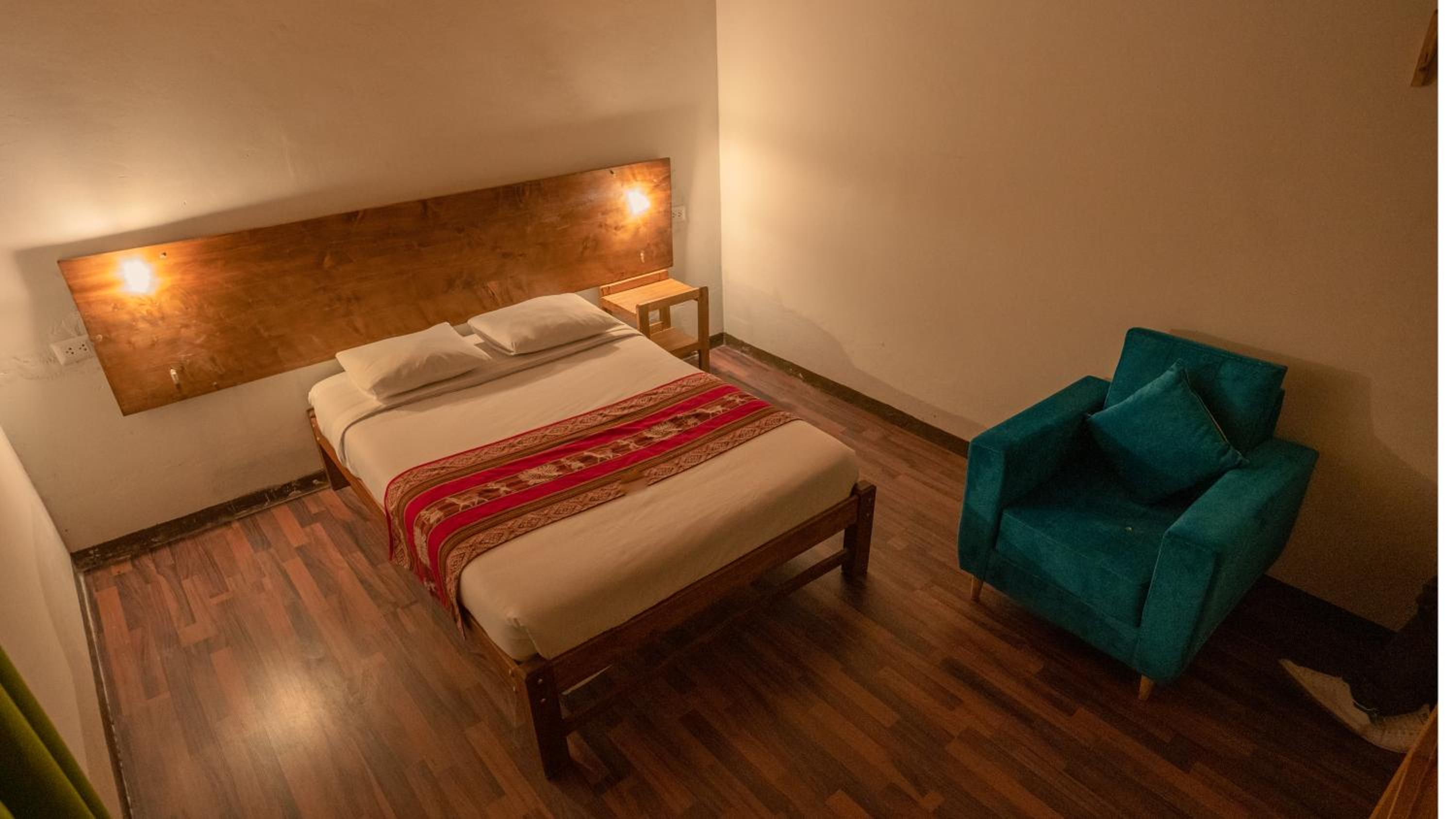 Double Room with Shared Bathroom photo 1