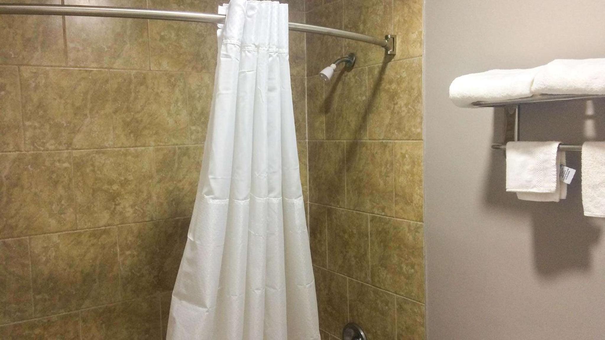 Deluxe Quadruple Room - Non-Smoking photo 2