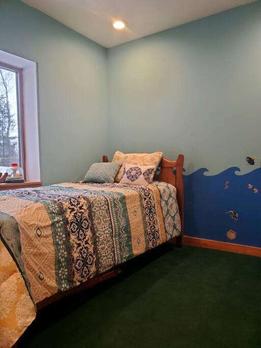 Three-Bedroom House photo 1