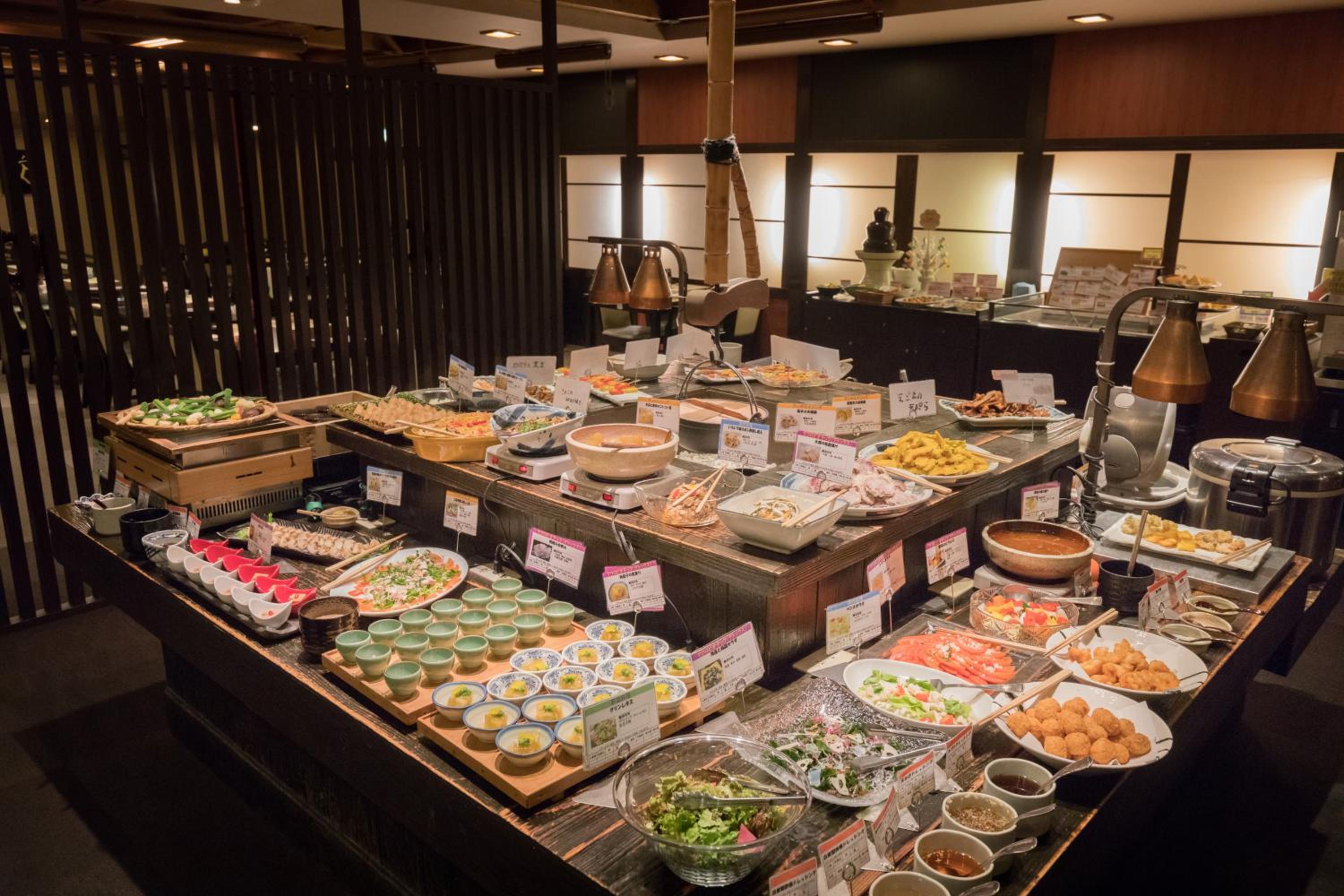 Japanese-Style Room -8 tatami-Meal Provided at Restaurant - Photo 9