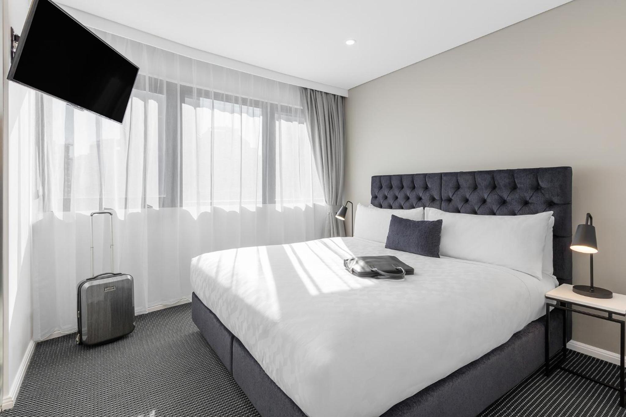 One Bedroom Suite photo 3