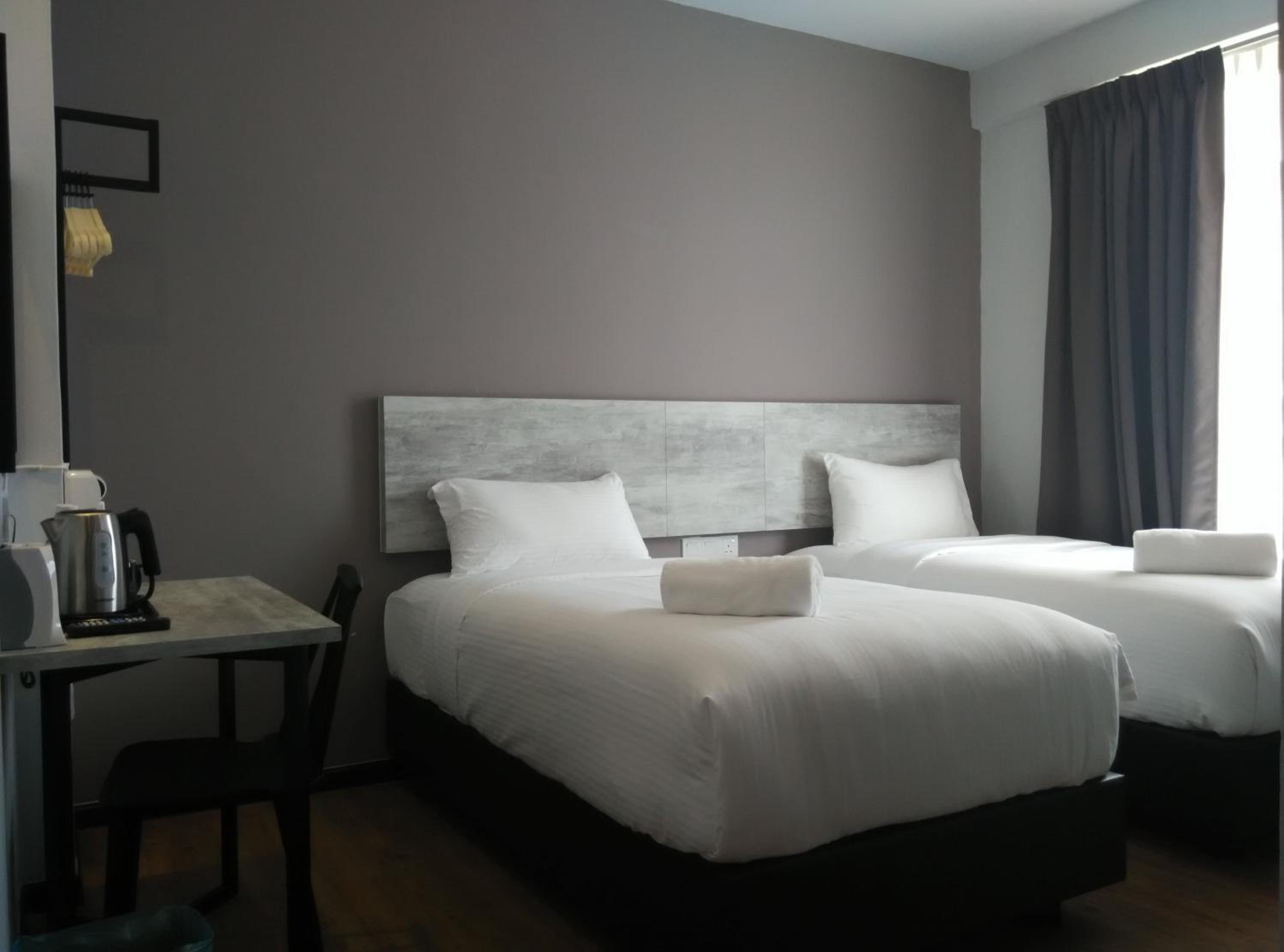 Superior Twin Room - Photo 1