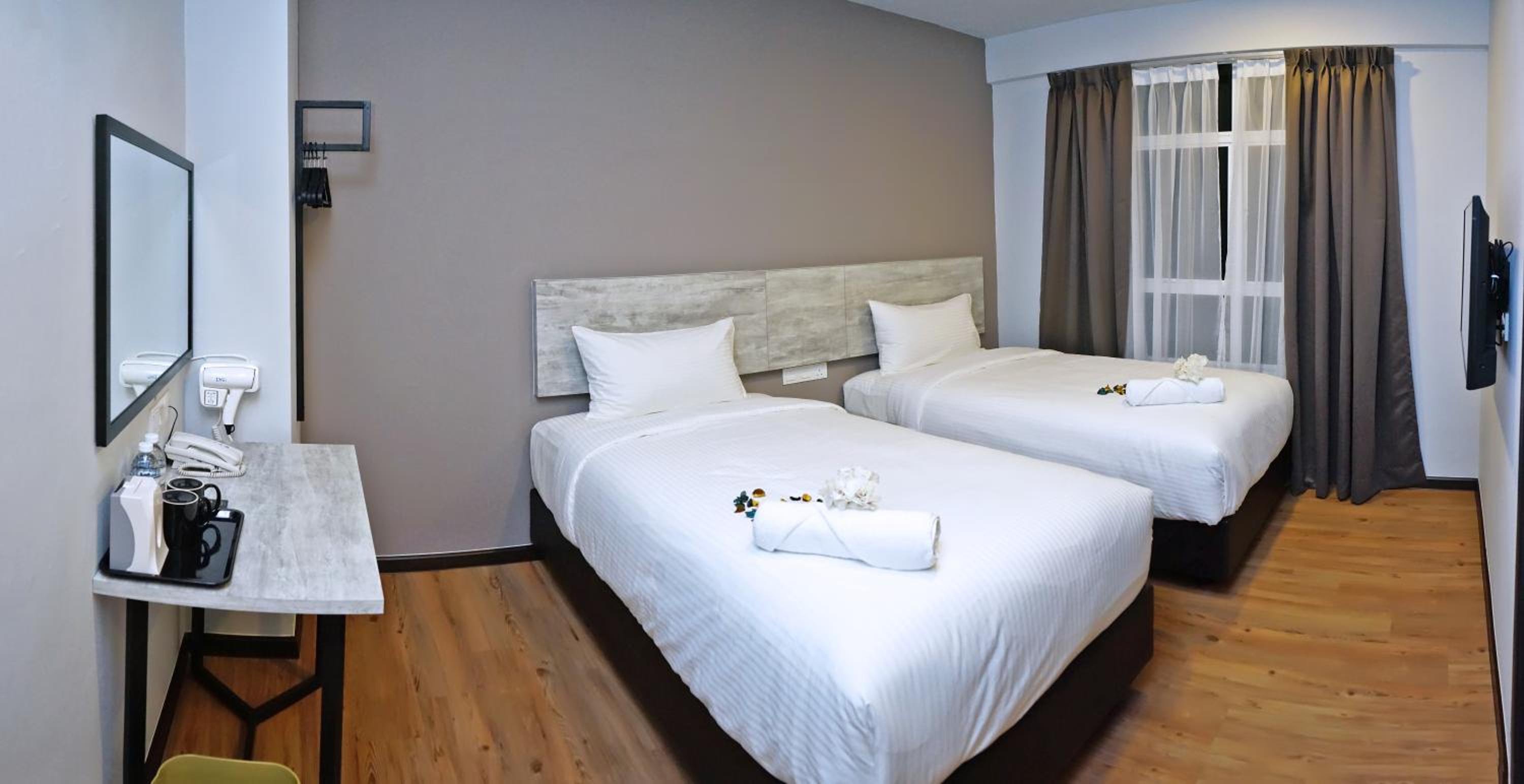 Superior Twin Room - Photo 2