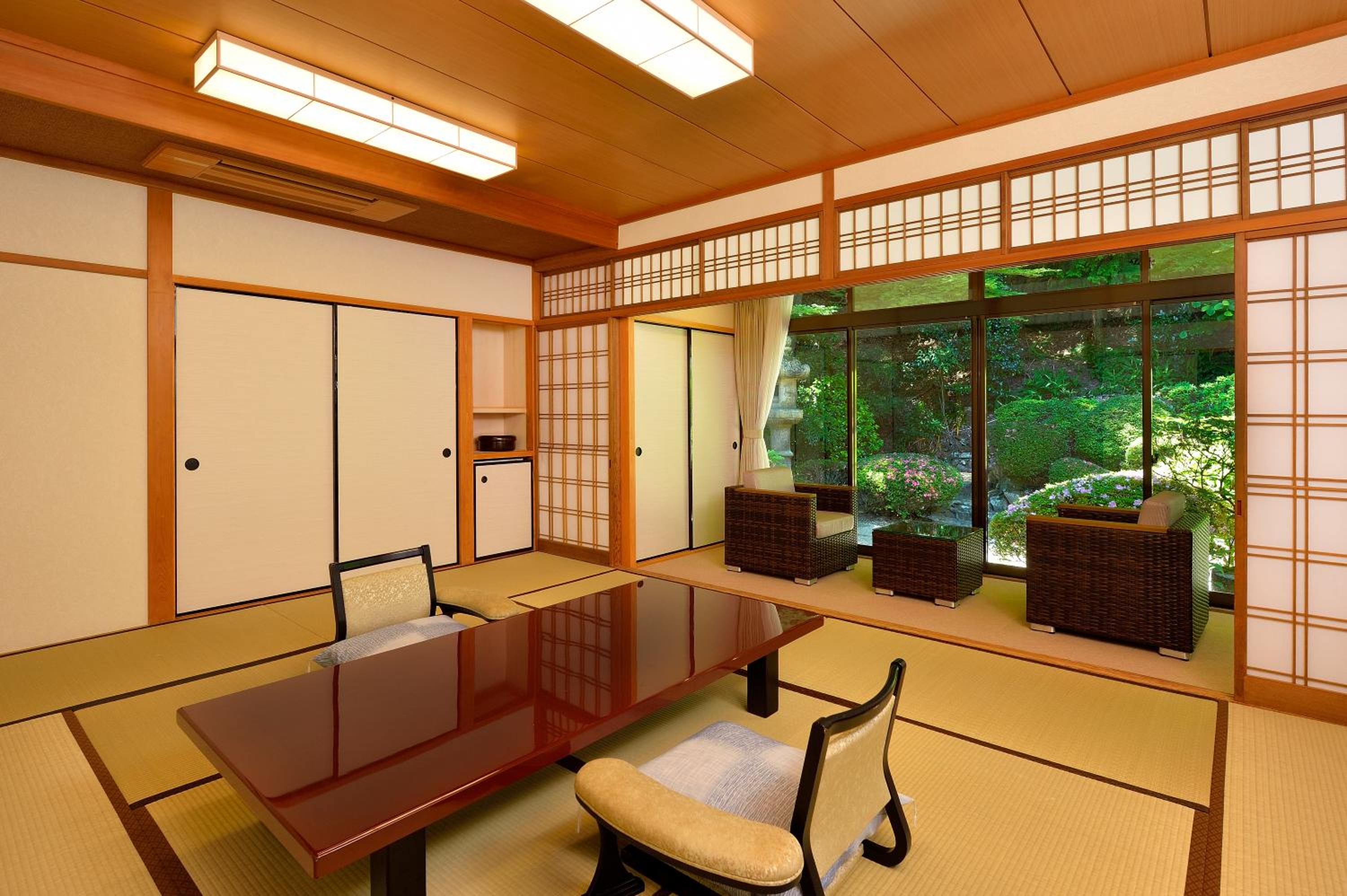 Japanese-Style Room -12 tatami-Meal Provided at Restaurant - Photo 9