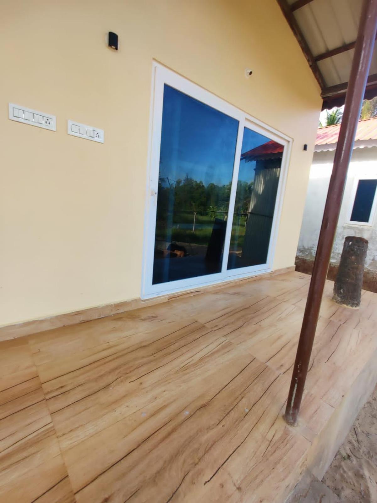 Twin Room - Photo 6