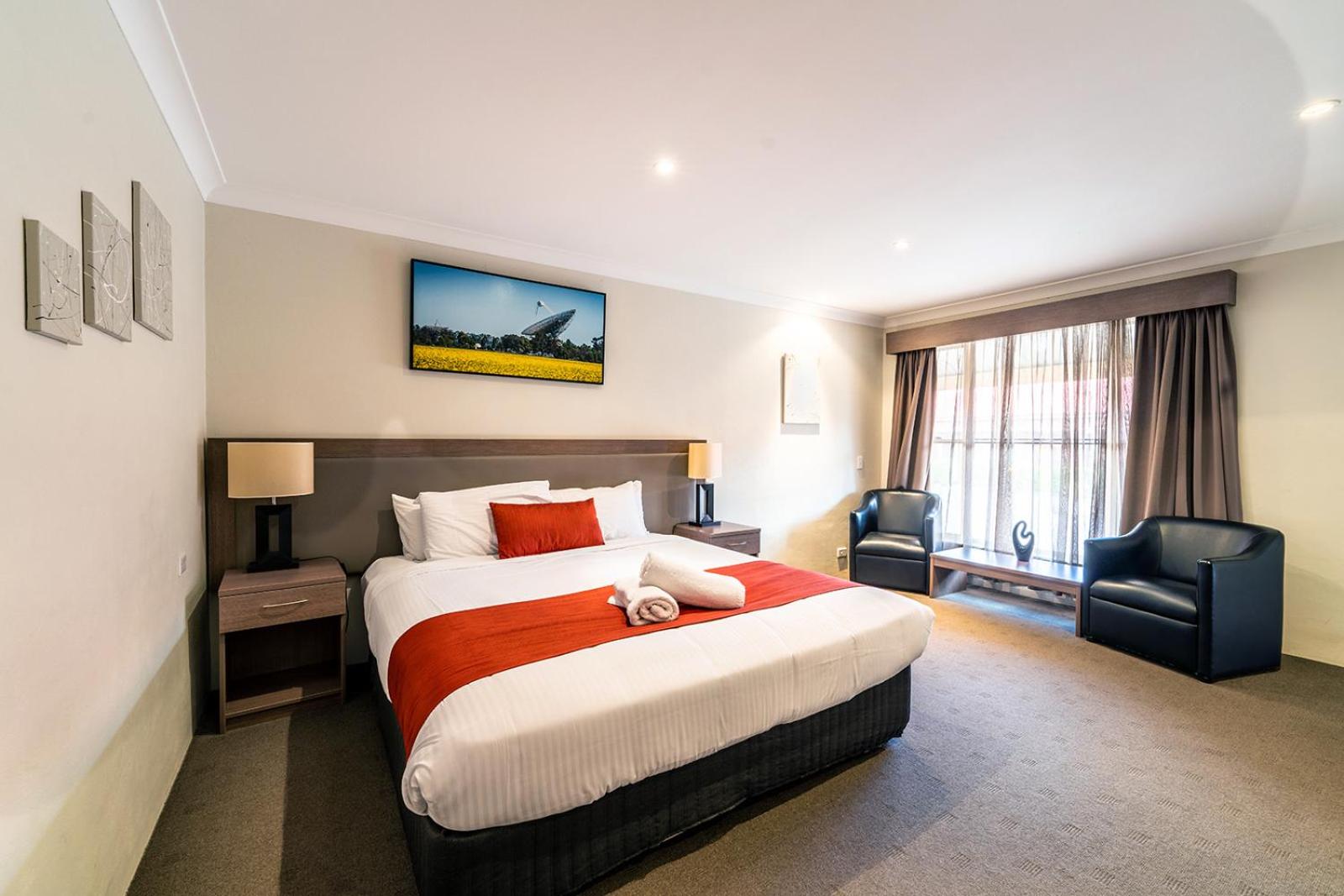 Executive King Room - Photo 4