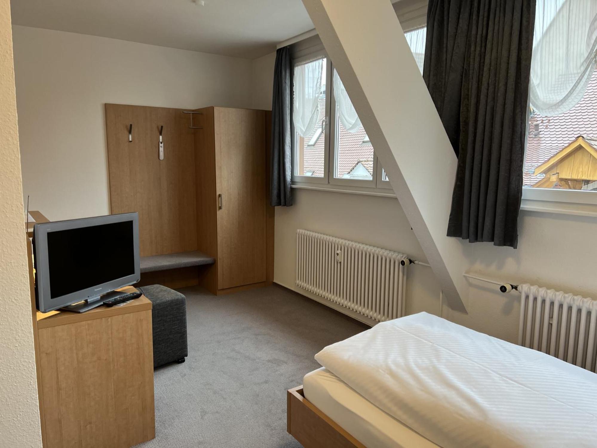 Deluxe Single Room photo 3