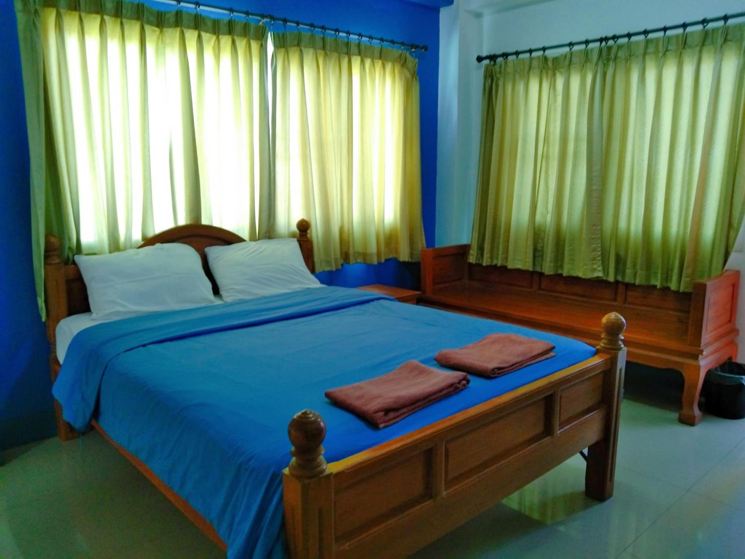 Standard Double or Twin Room photo 1