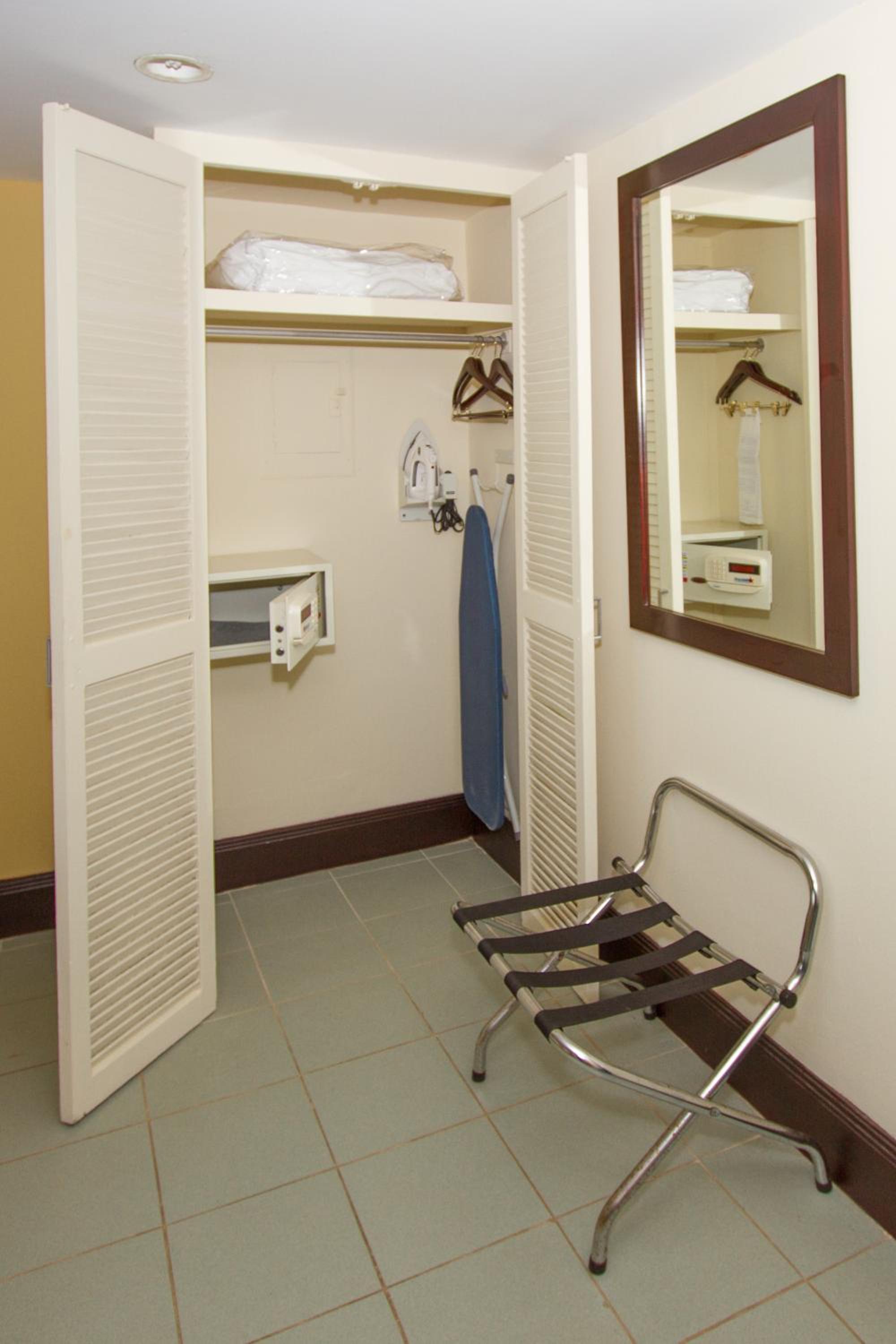 Fiesta 2 Double beds Room photo 3