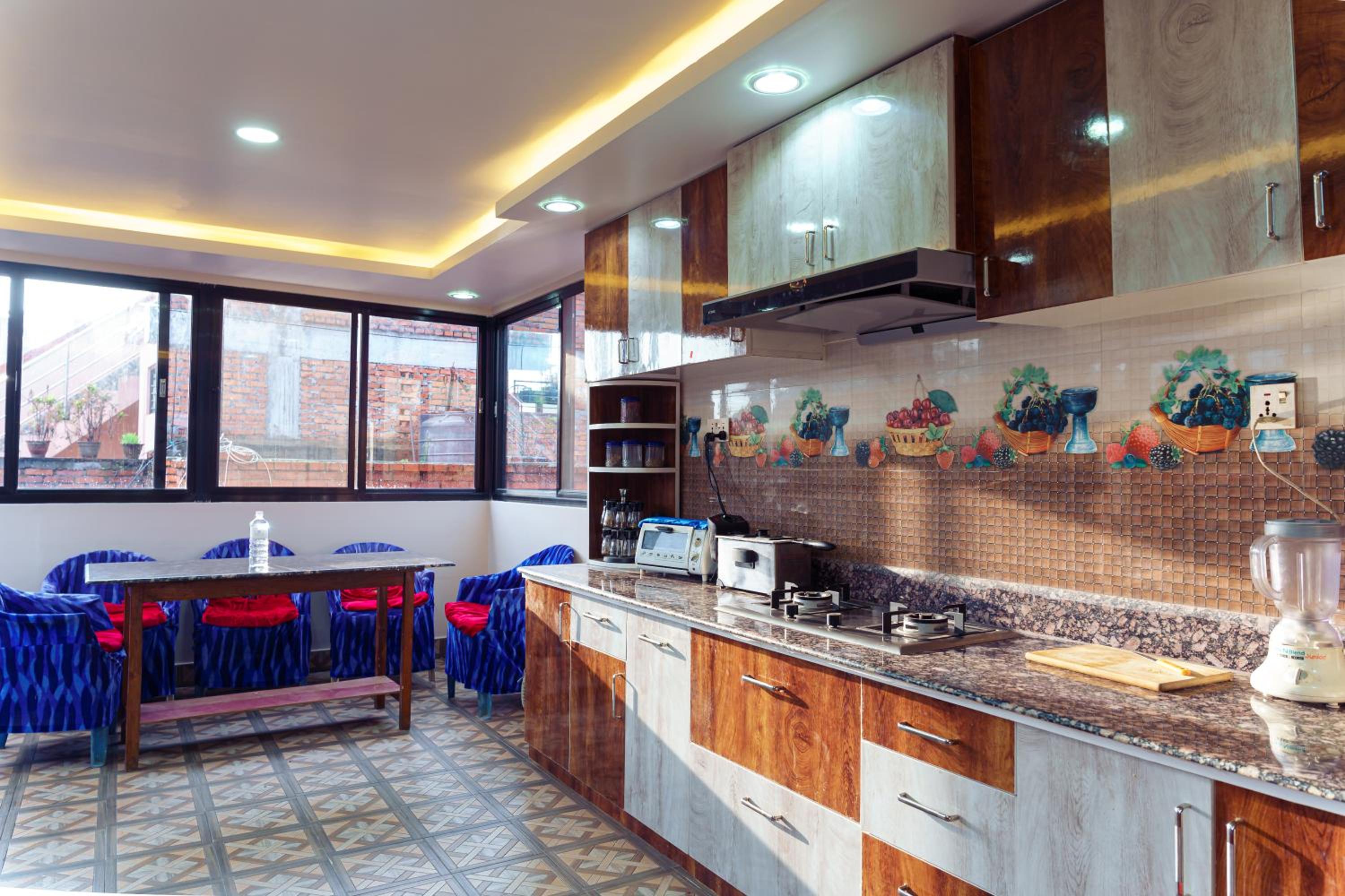 Family Room - Photo 12
