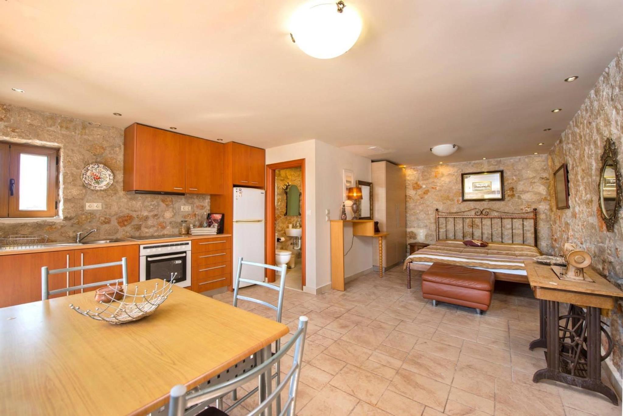Villa photo 2