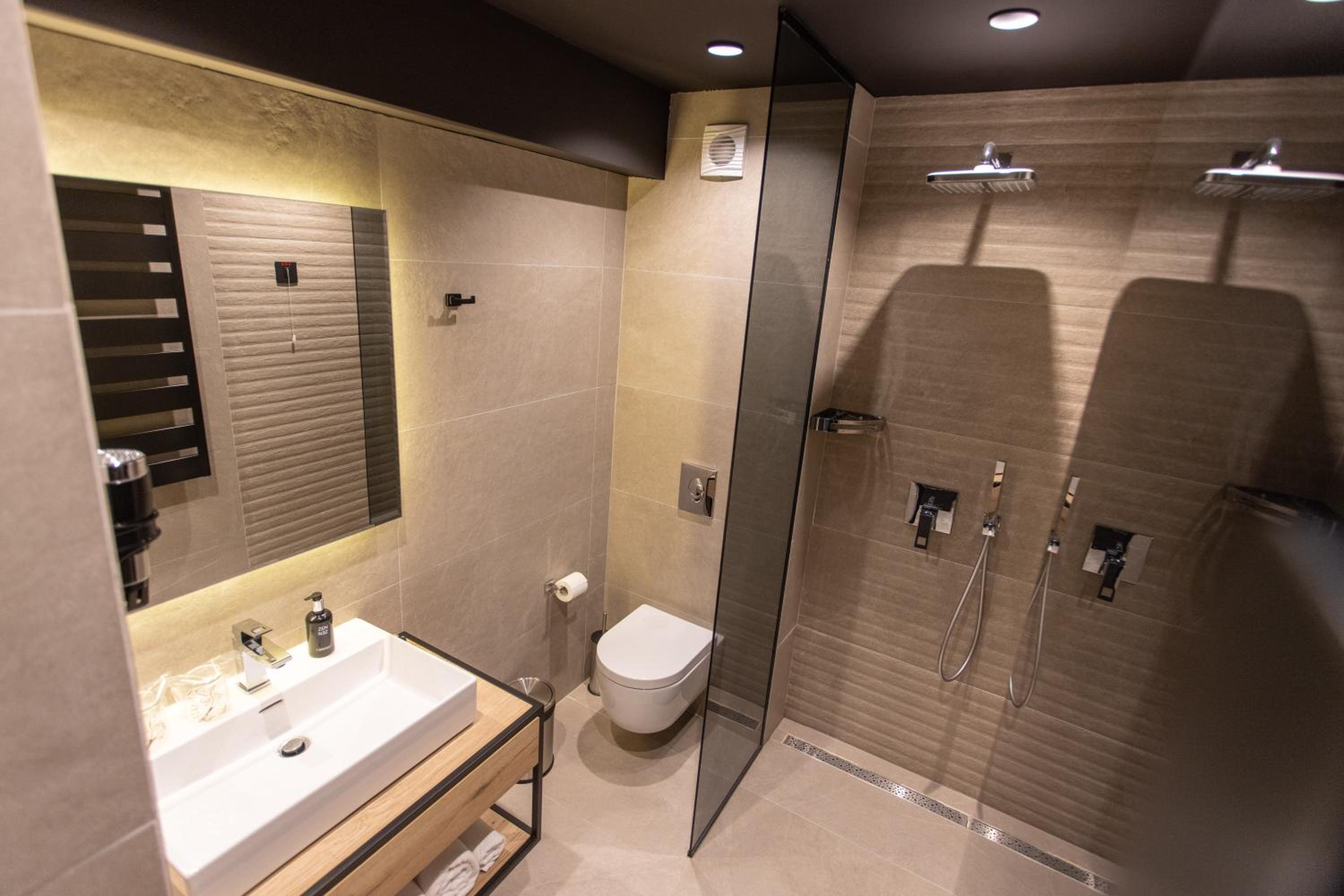 Junior Suite - Photo 4