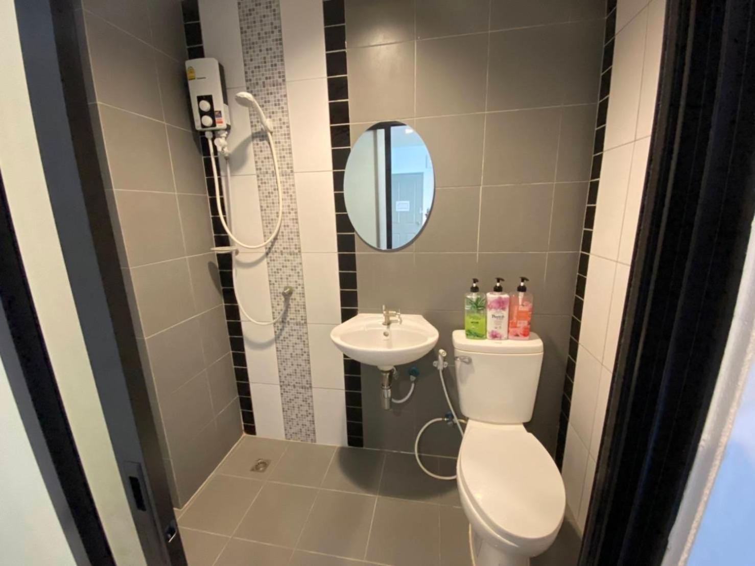 Standard Double Room - Photo 4