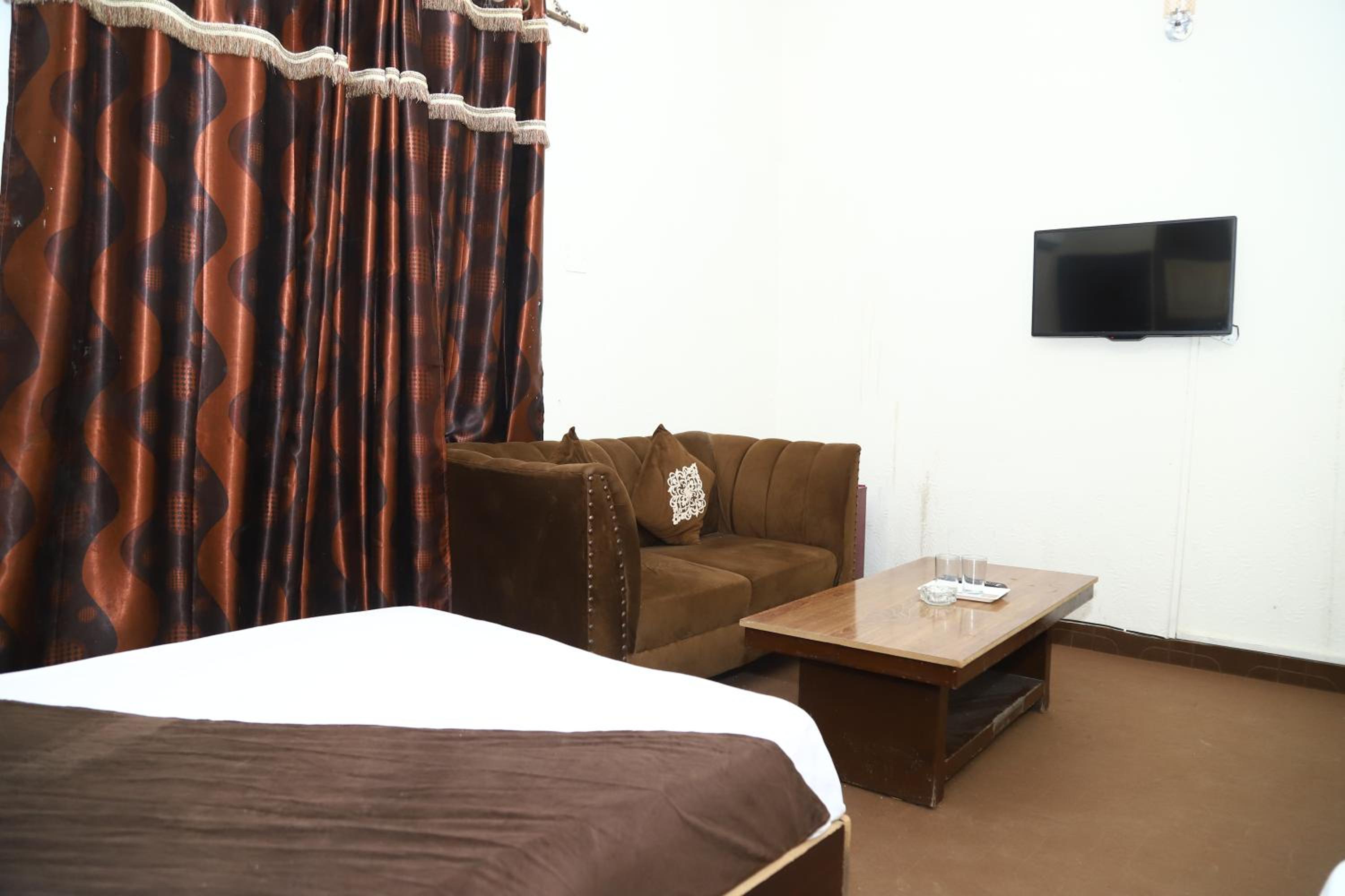 Deluxe Twin Room photo 1
