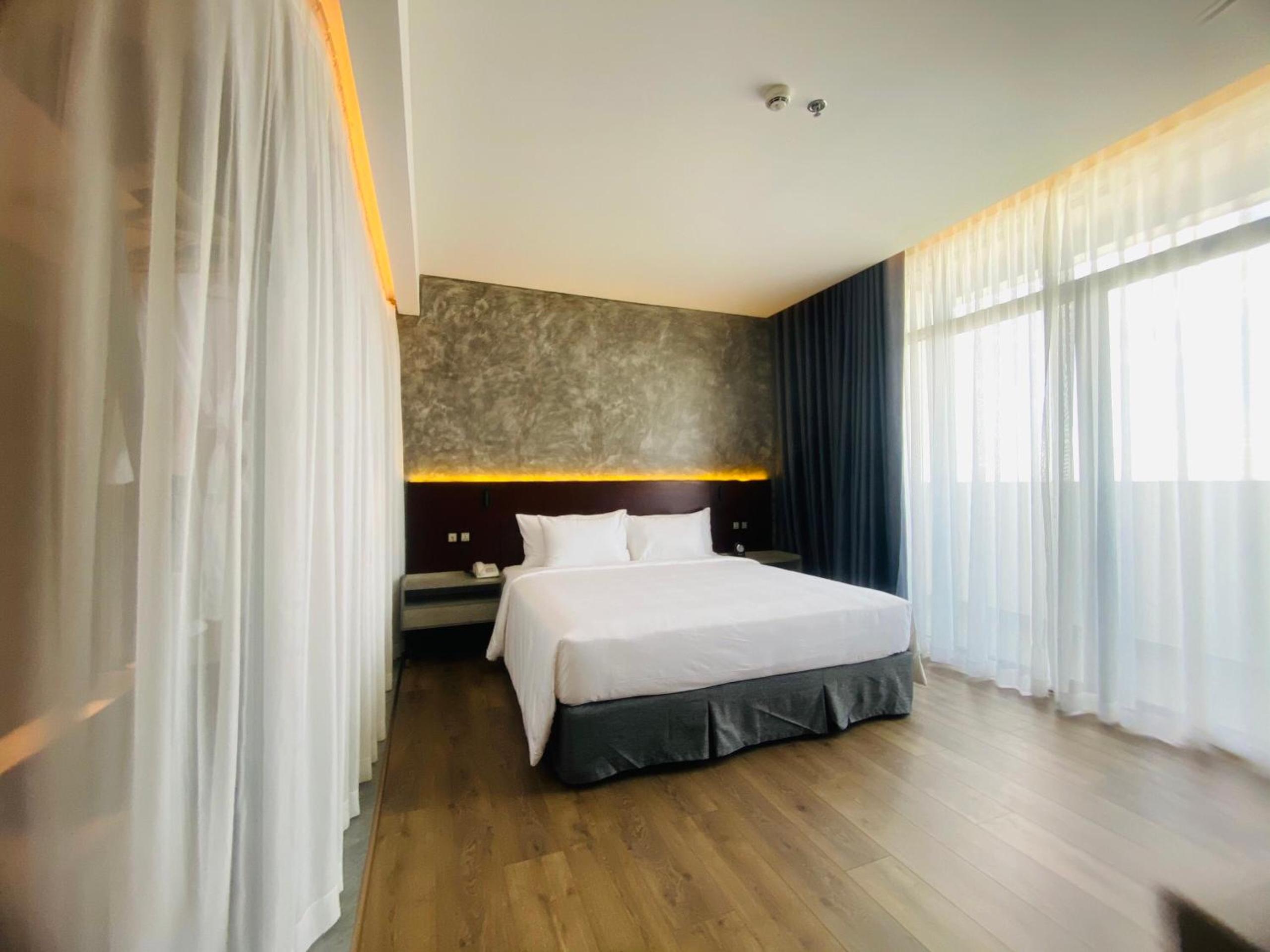 Deluxe Double Room - Photo 4