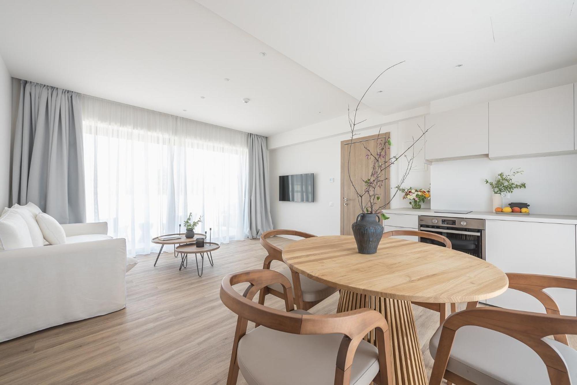 Apartment with Terrace photo 3