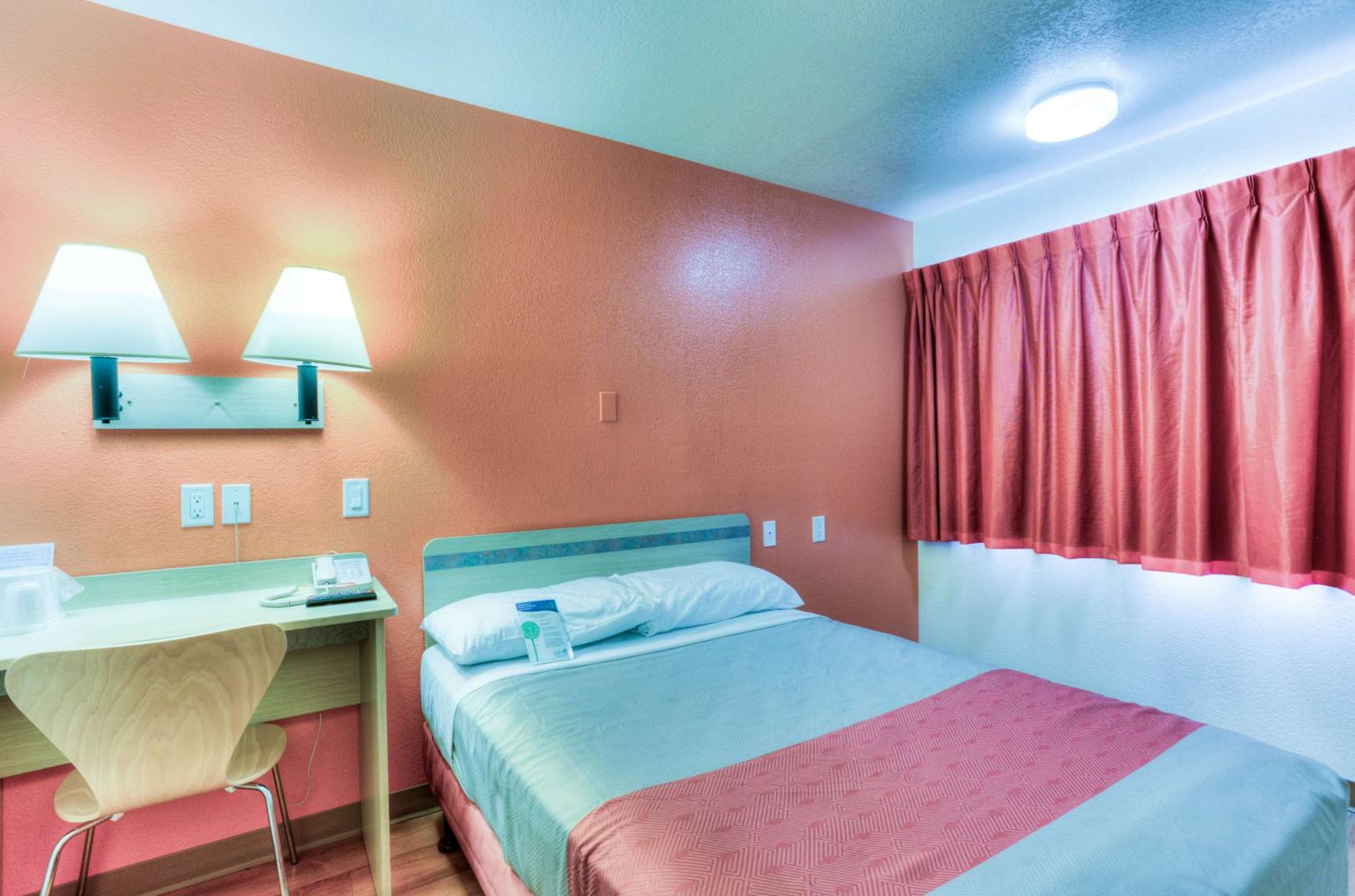 Double Room - Disability Access photo 2