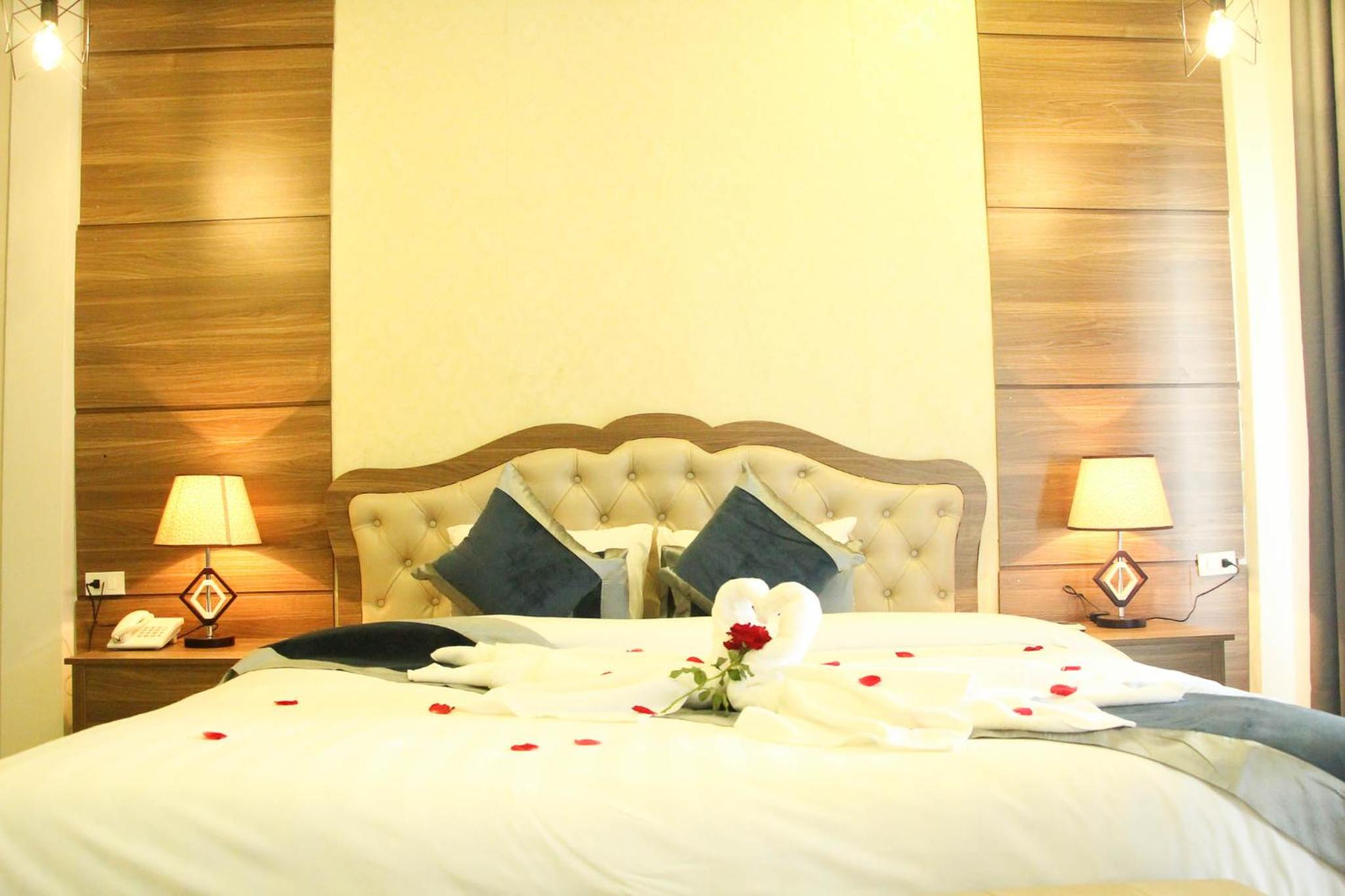 Deluxe Double Room photo 2