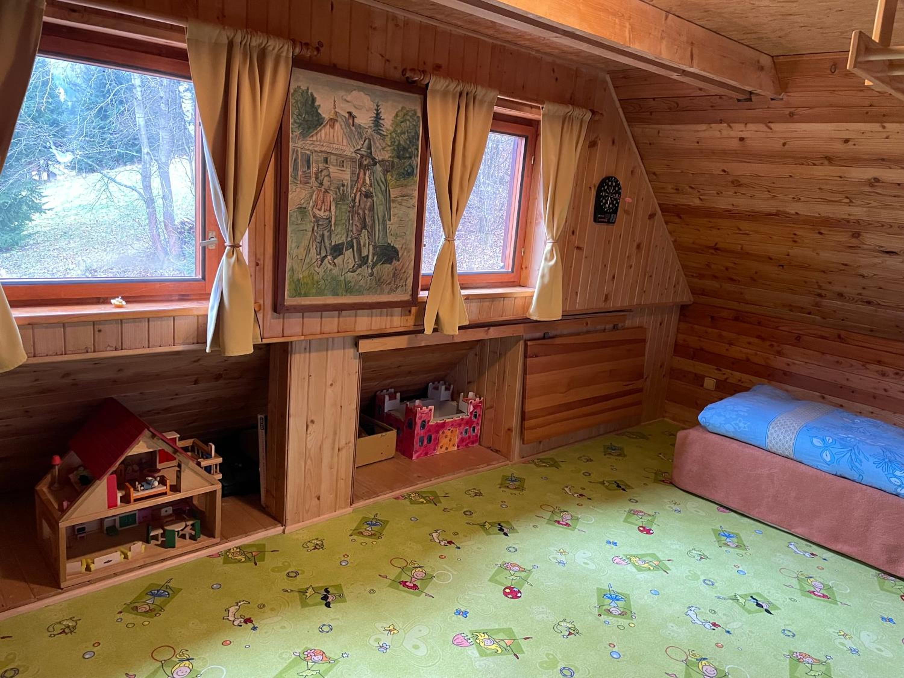 Superior Chalet - Photo 1
