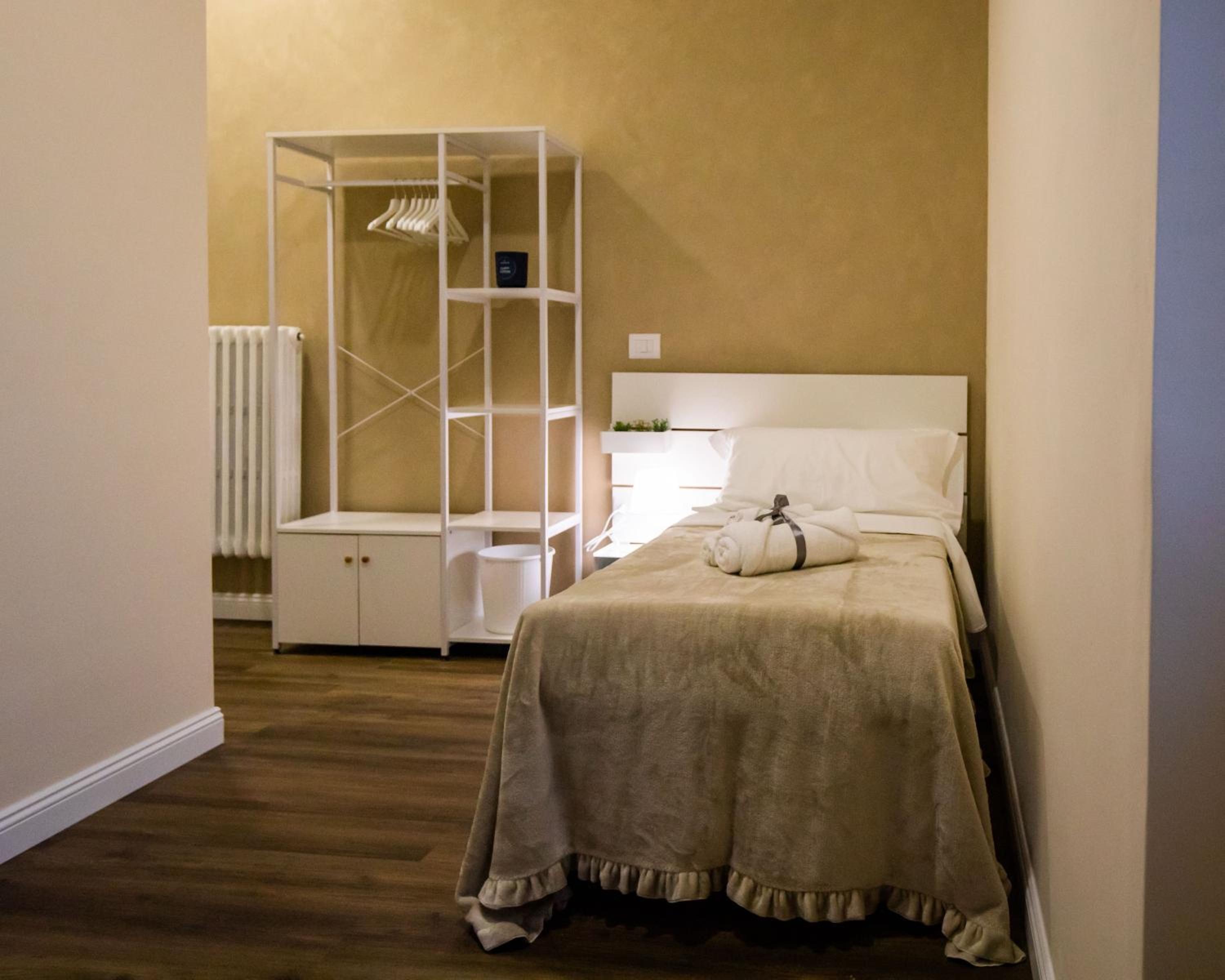 Large Single Room