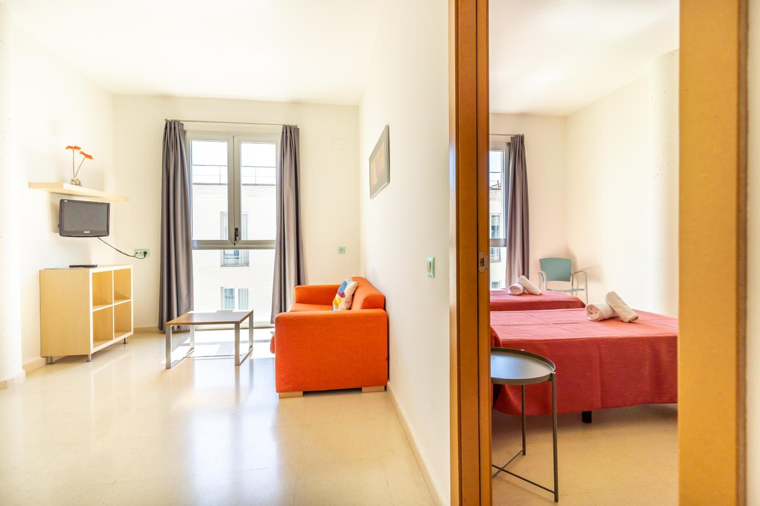 Apartment (2 Adults) photo 2