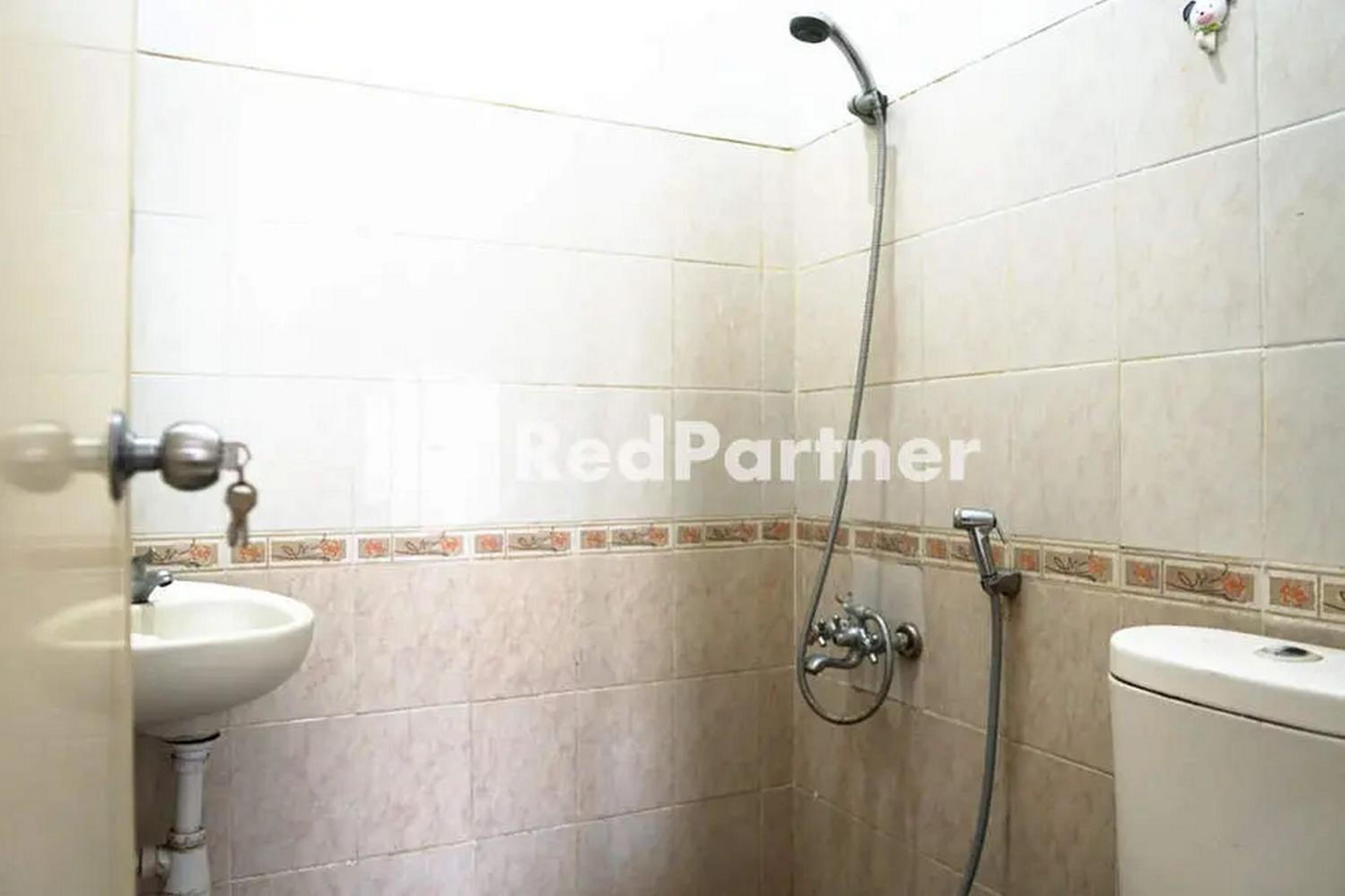 Standard Double Room - Photo 6